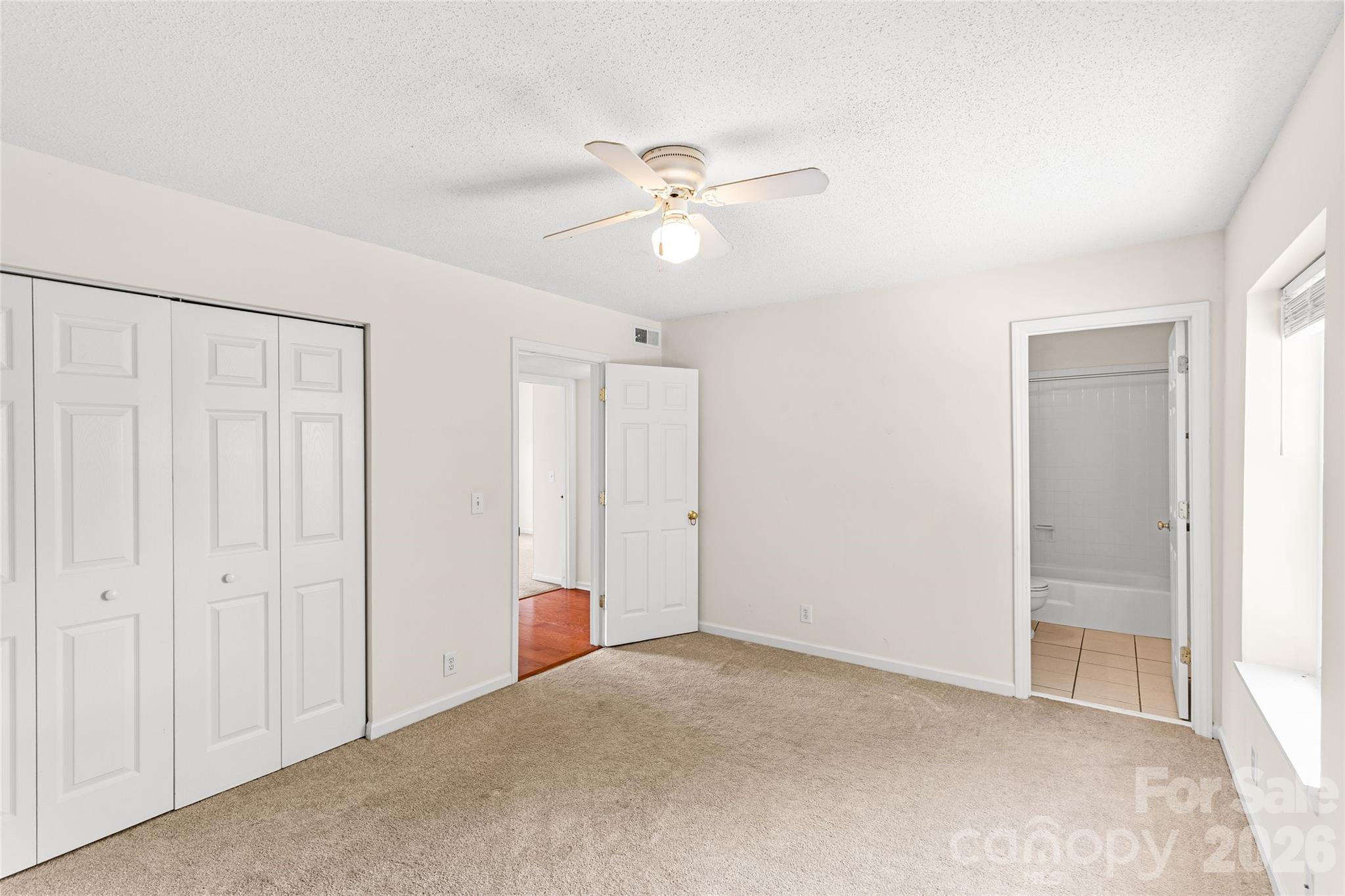2632 Park Road #H — Charlotte