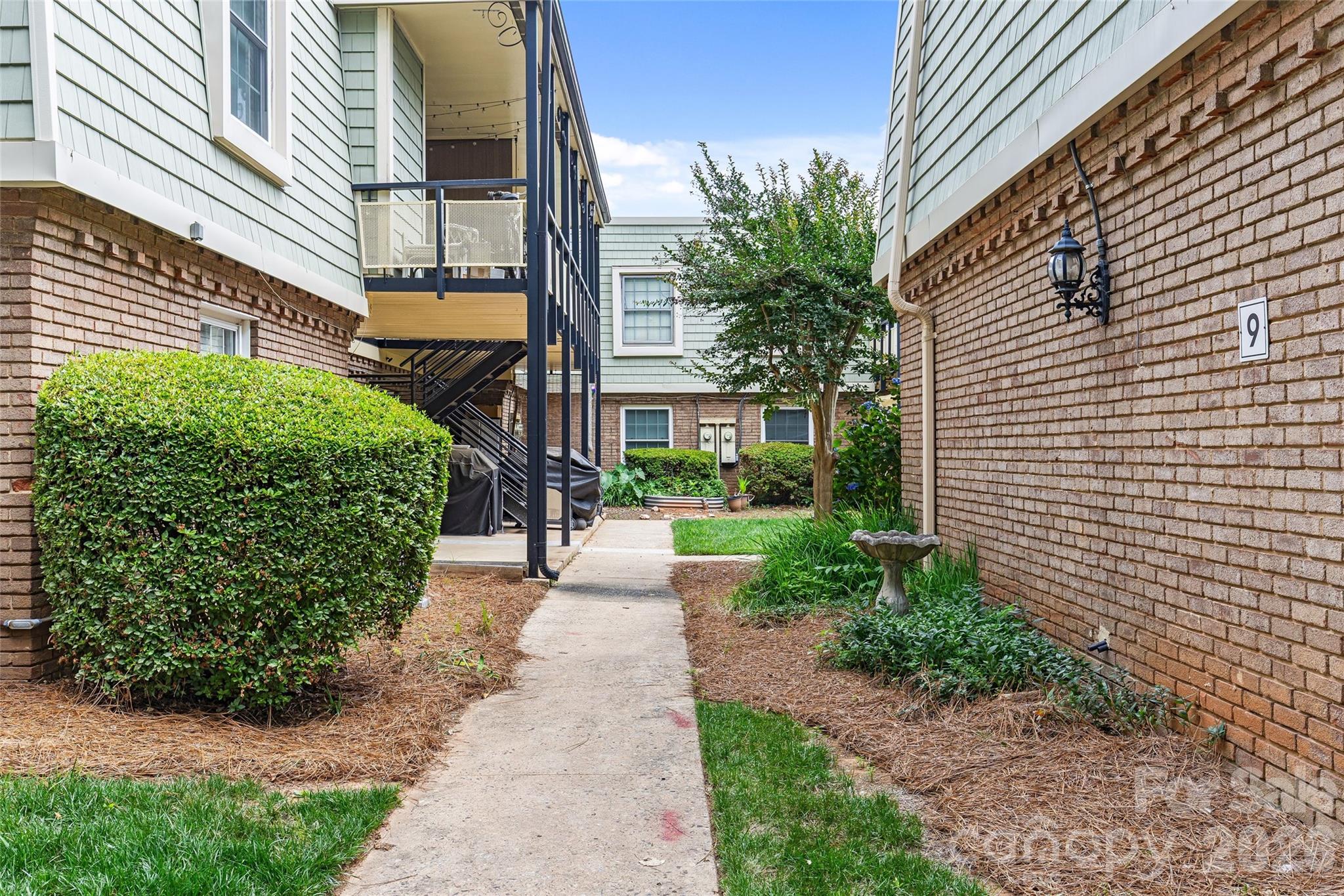 2632 Park Road #H — Charlotte