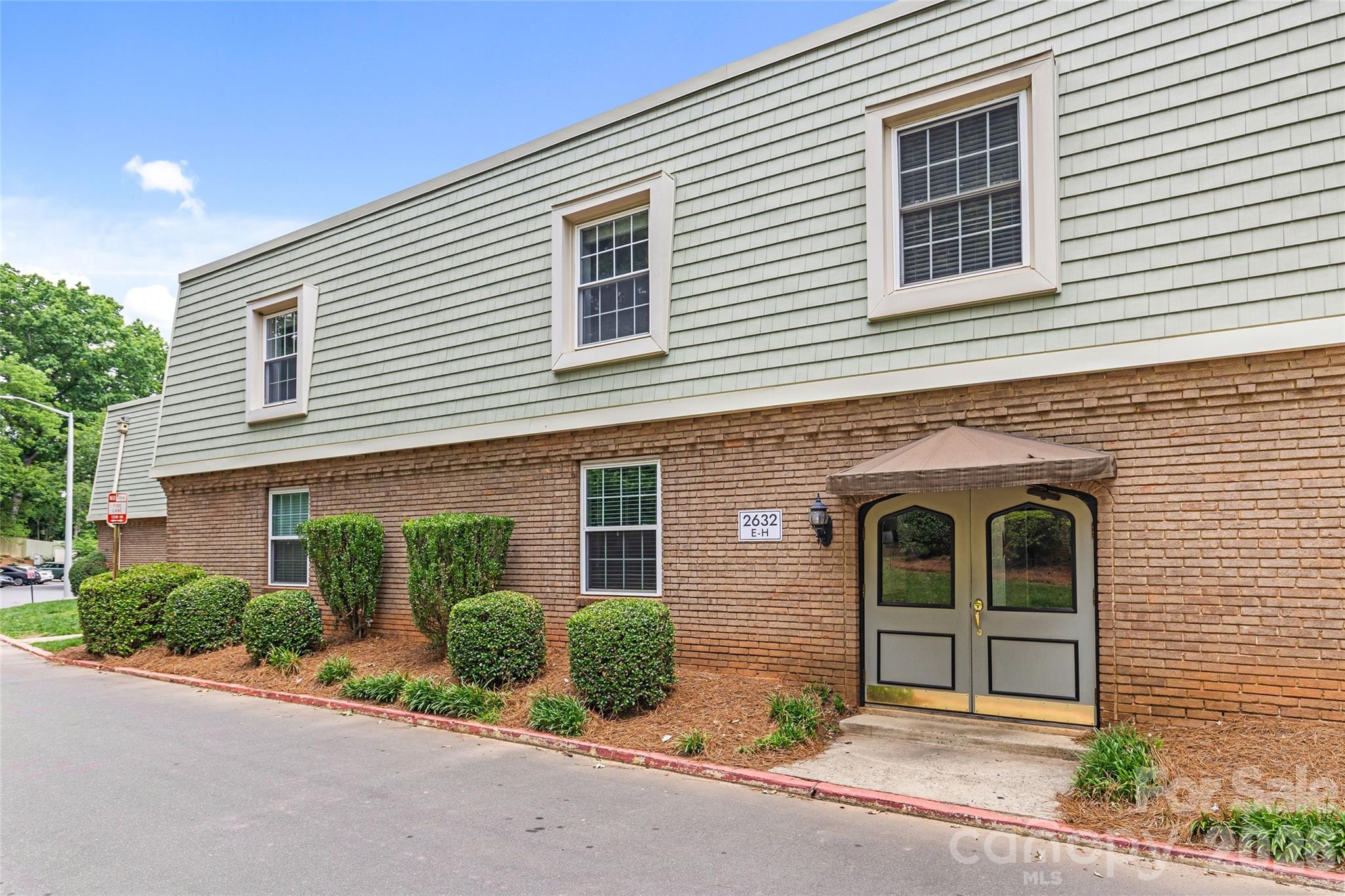 2632 Park Road #H — Charlotte