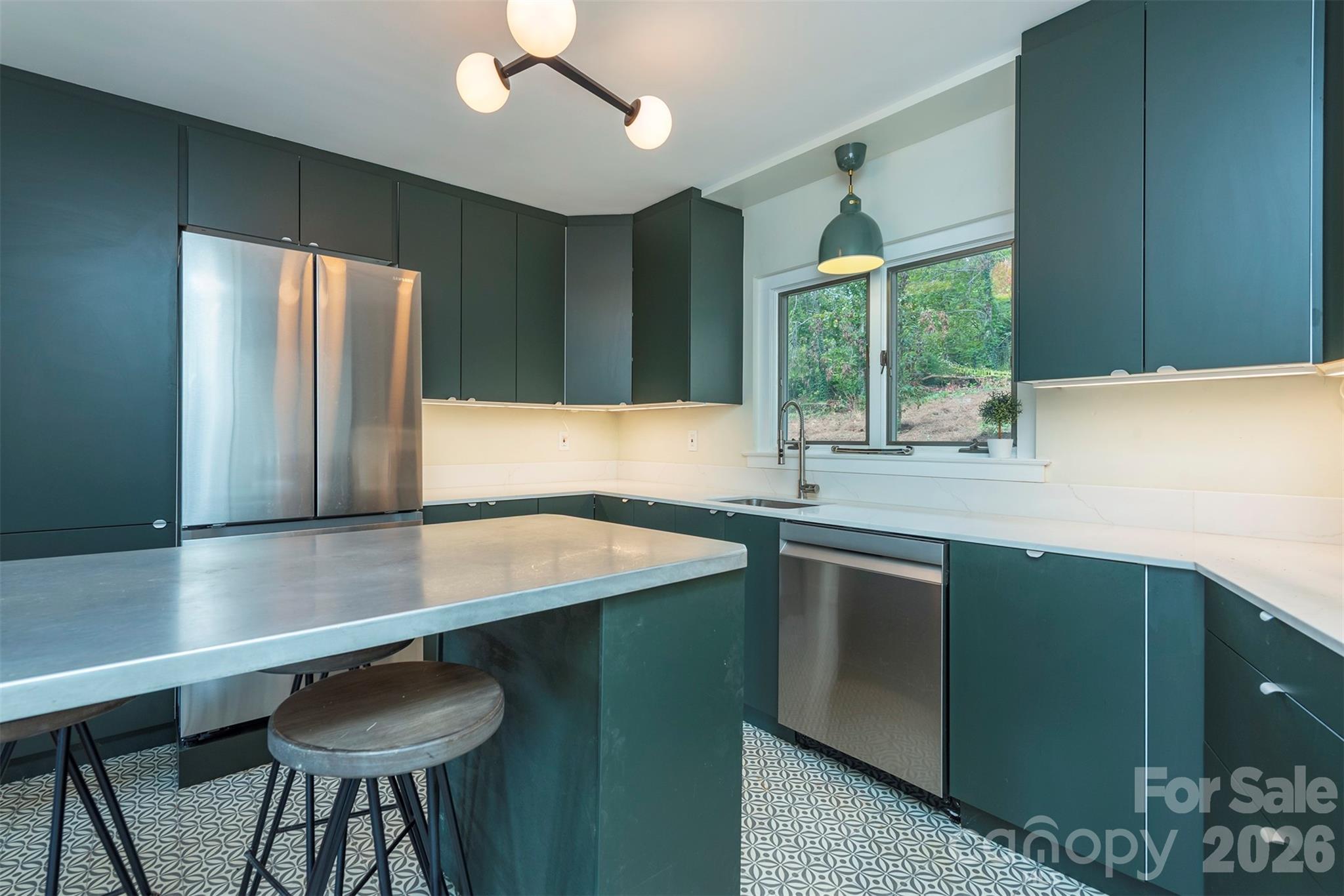 351 Windsor Road — Asheville