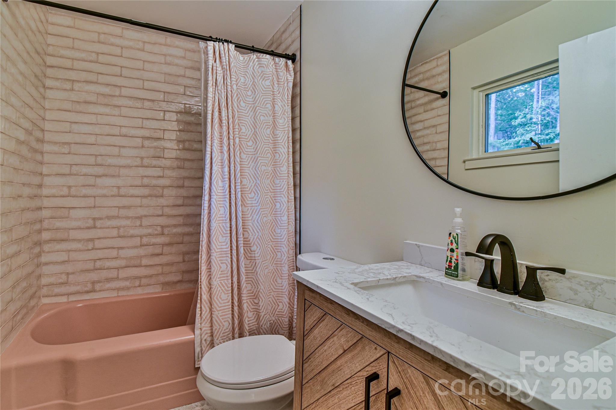 351 Windsor Road — Asheville