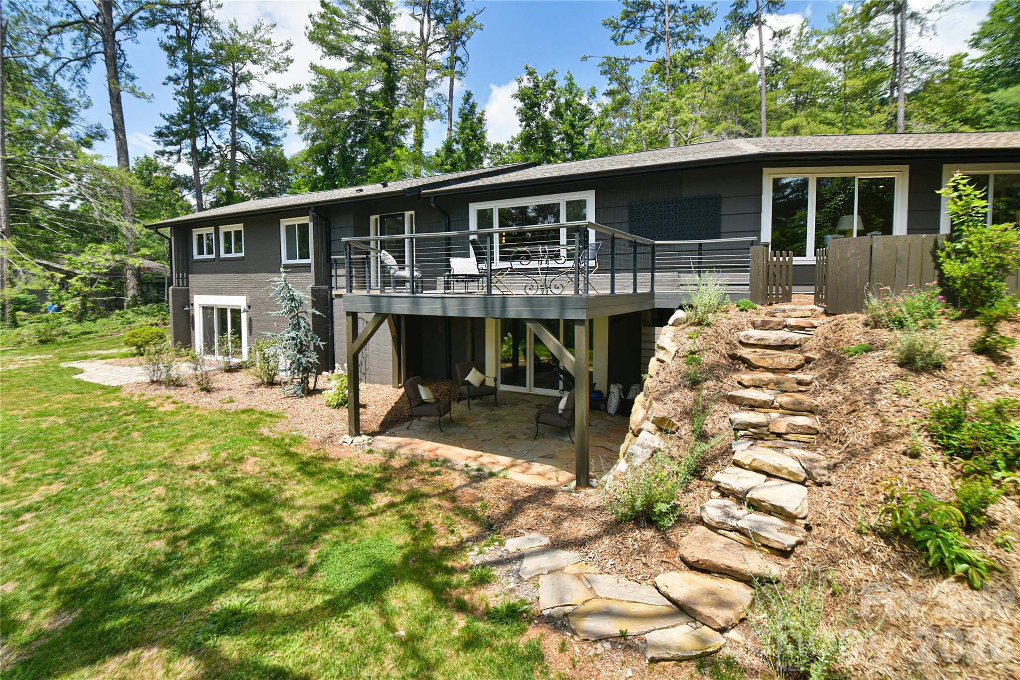 351 Windsor Road — Asheville
