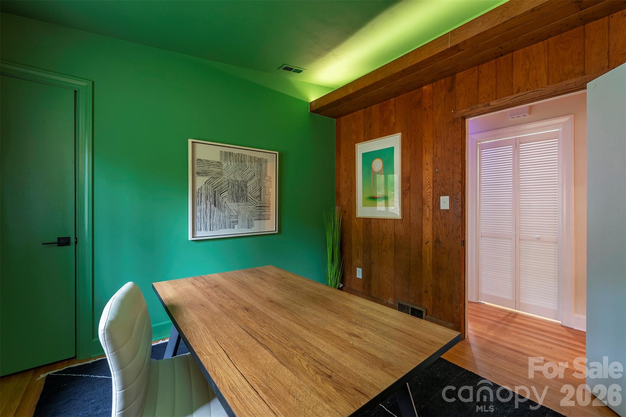 351 Windsor Road — Asheville