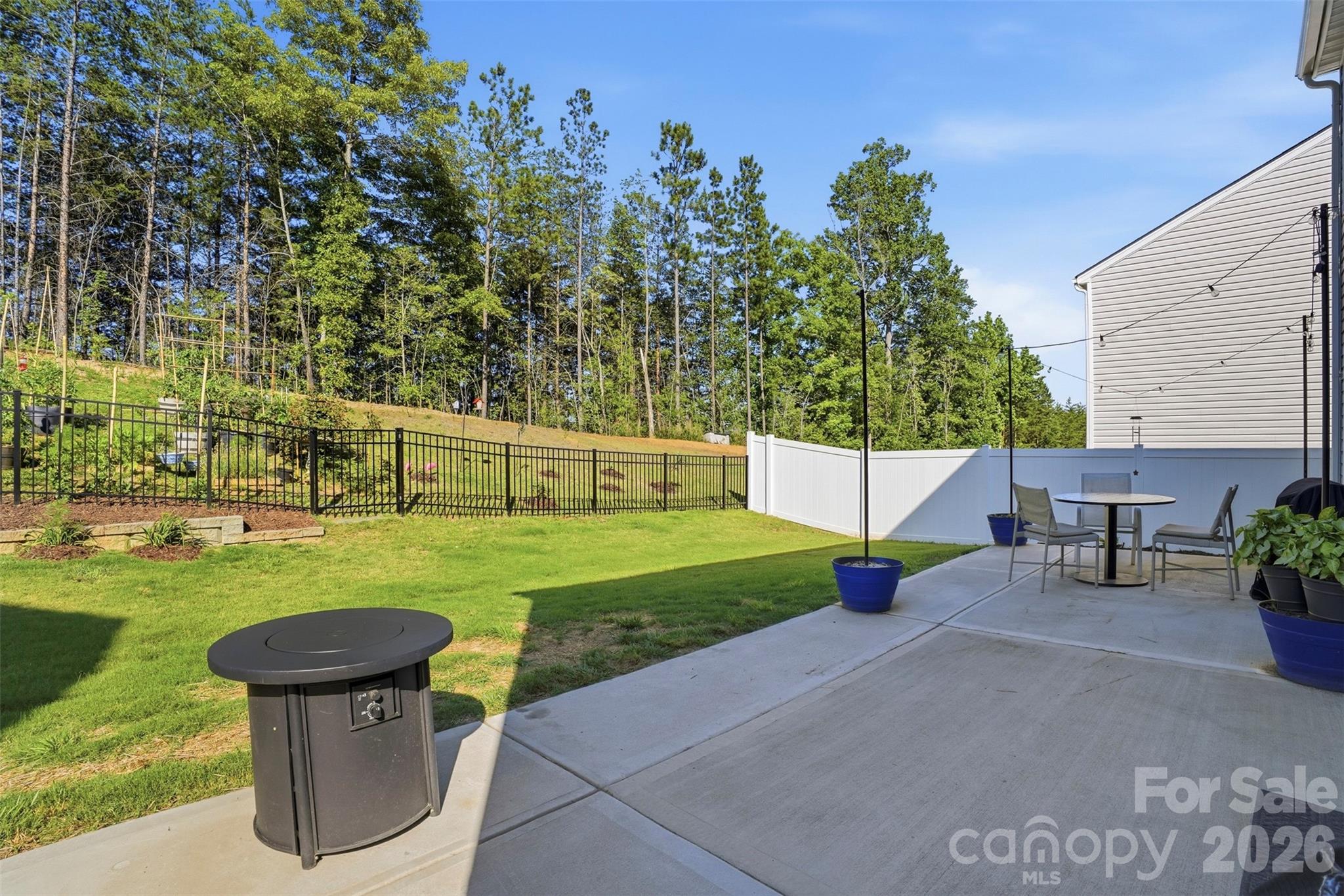 1347 Mifflin Lane — Dallas