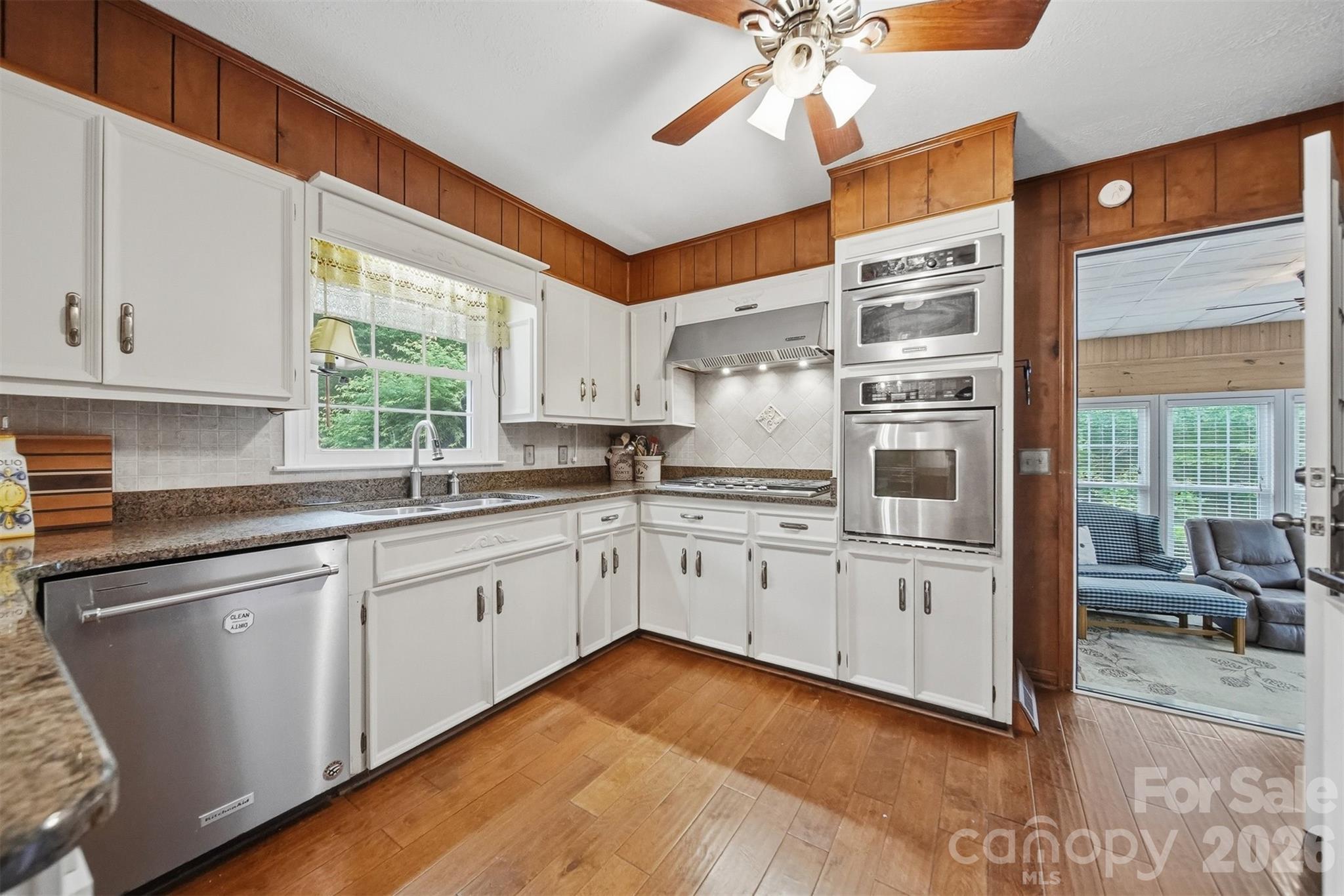 9121 NC 181 Highway — Newland