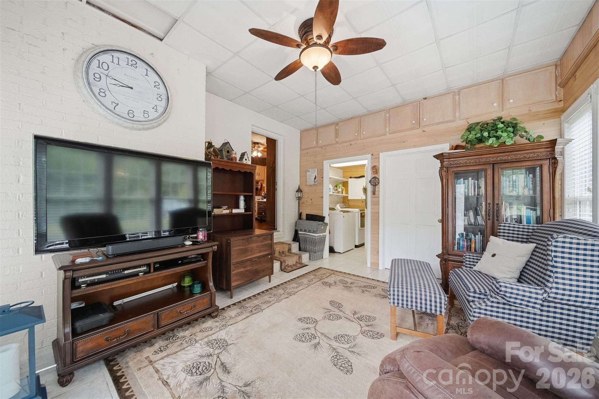 9121 NC 181 Highway — Newland
