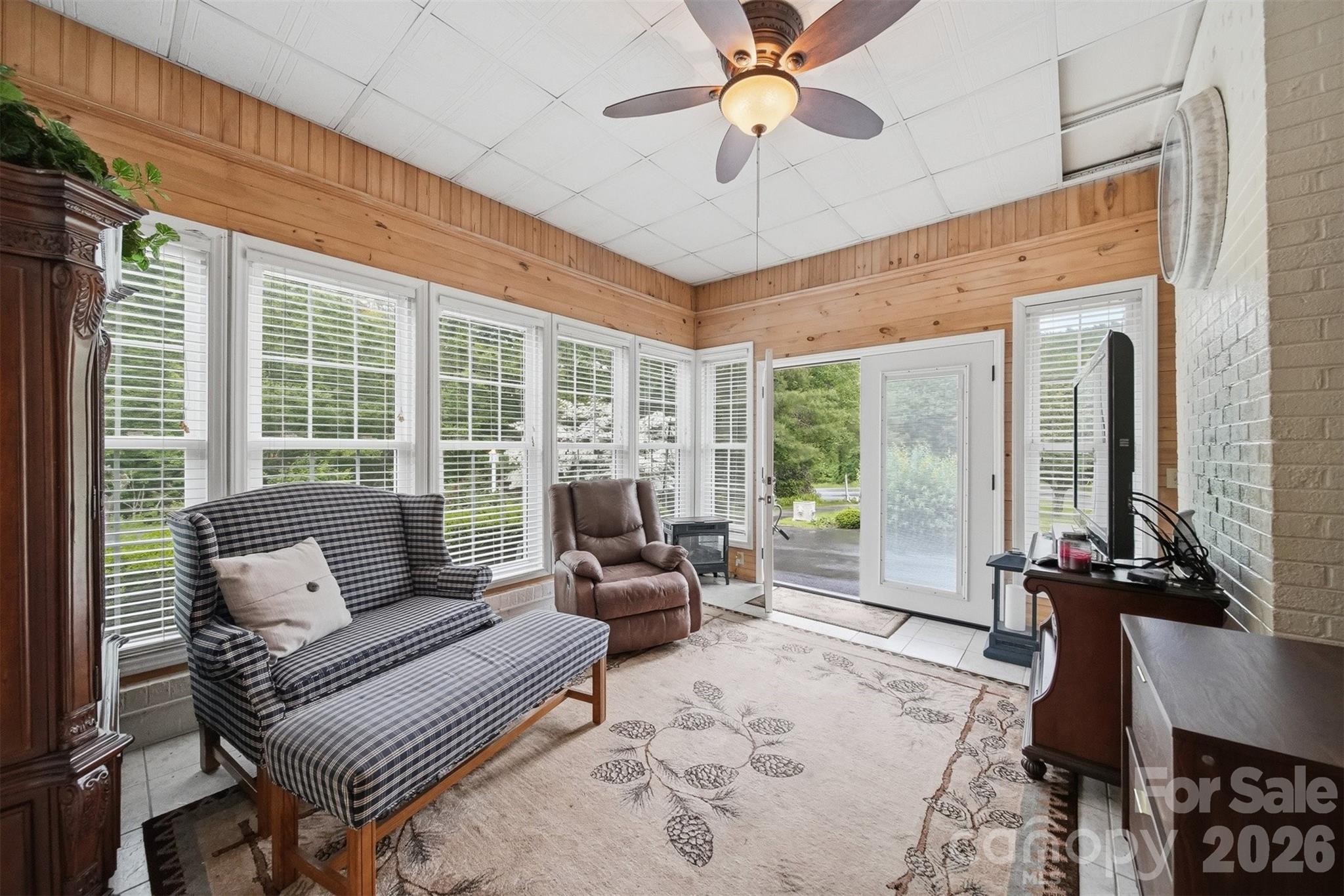 9121 NC 181 Highway — Newland