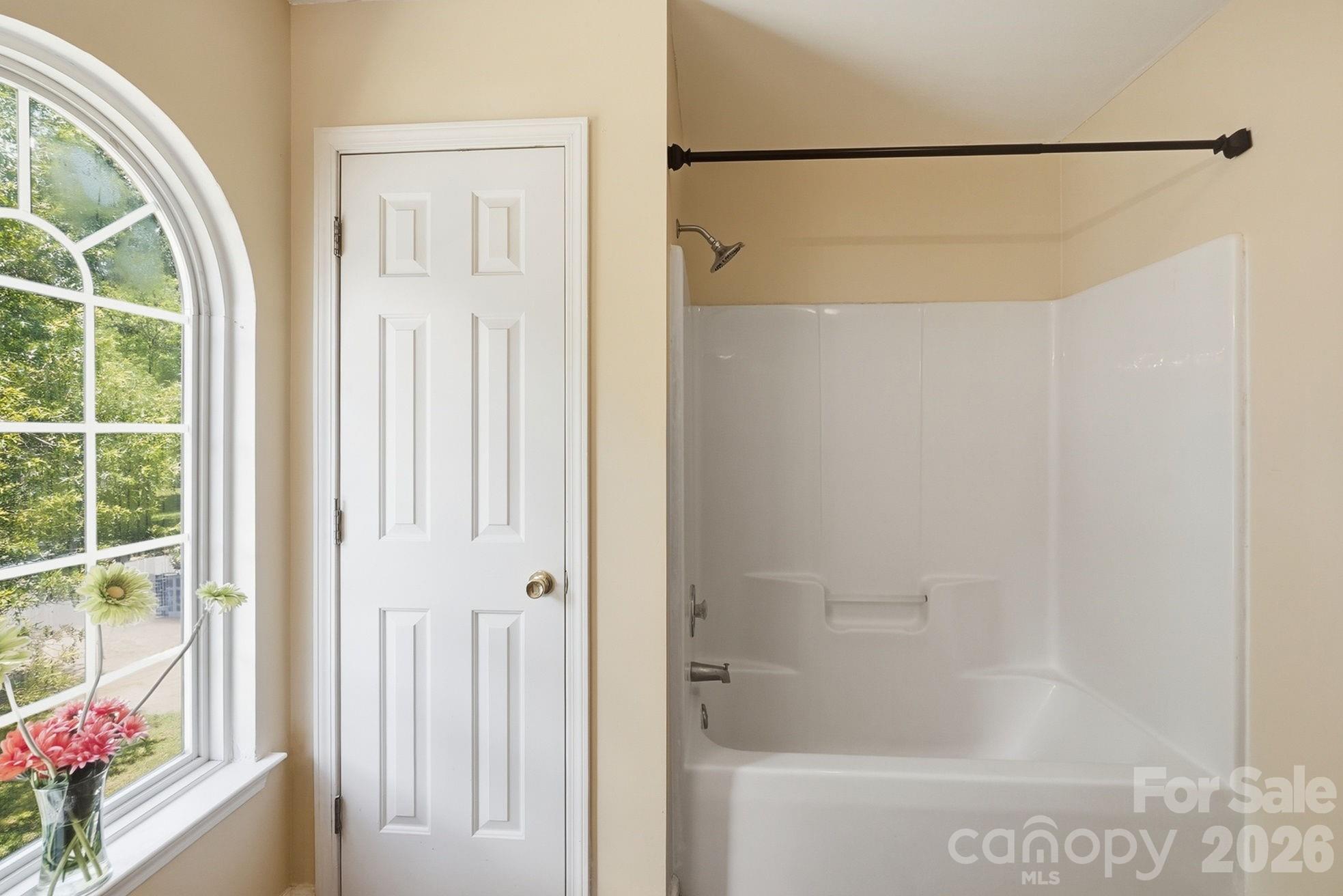 9021 Cedar Run Way — Charlotte