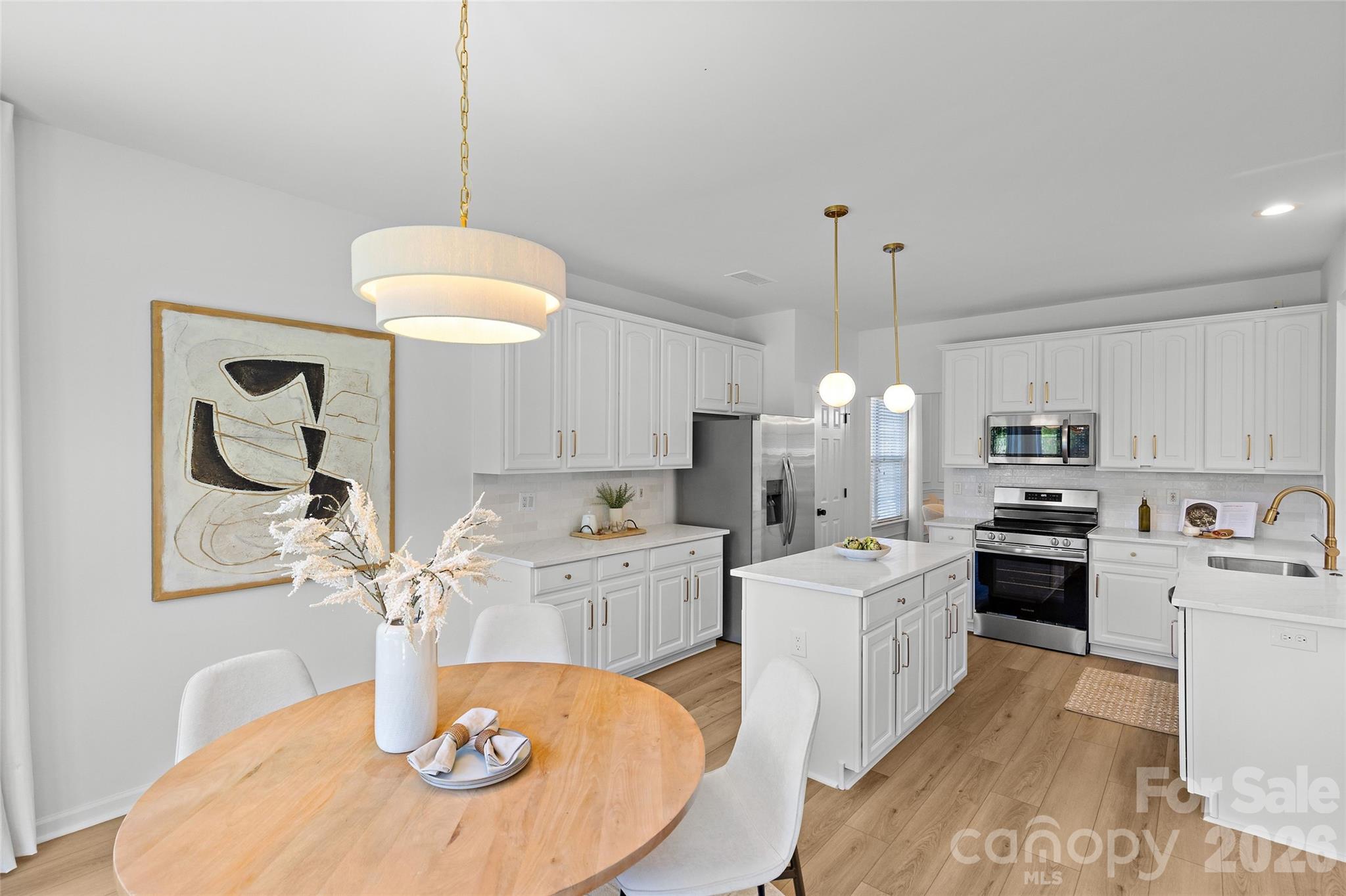 14724 Bridle Trace Lane — Pineville