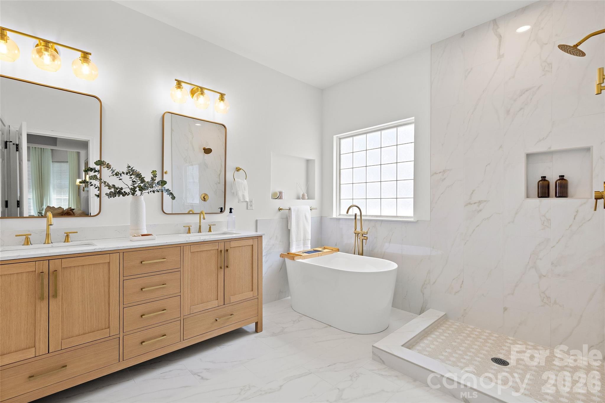 14724 Bridle Trace Lane — Pineville