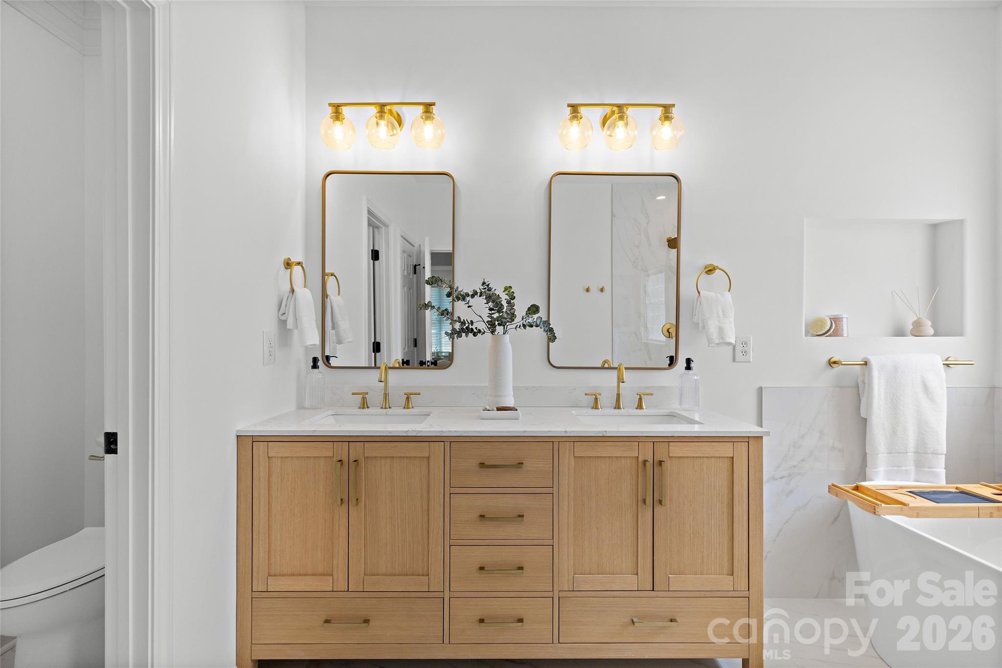 14724 Bridle Trace Lane — Pineville