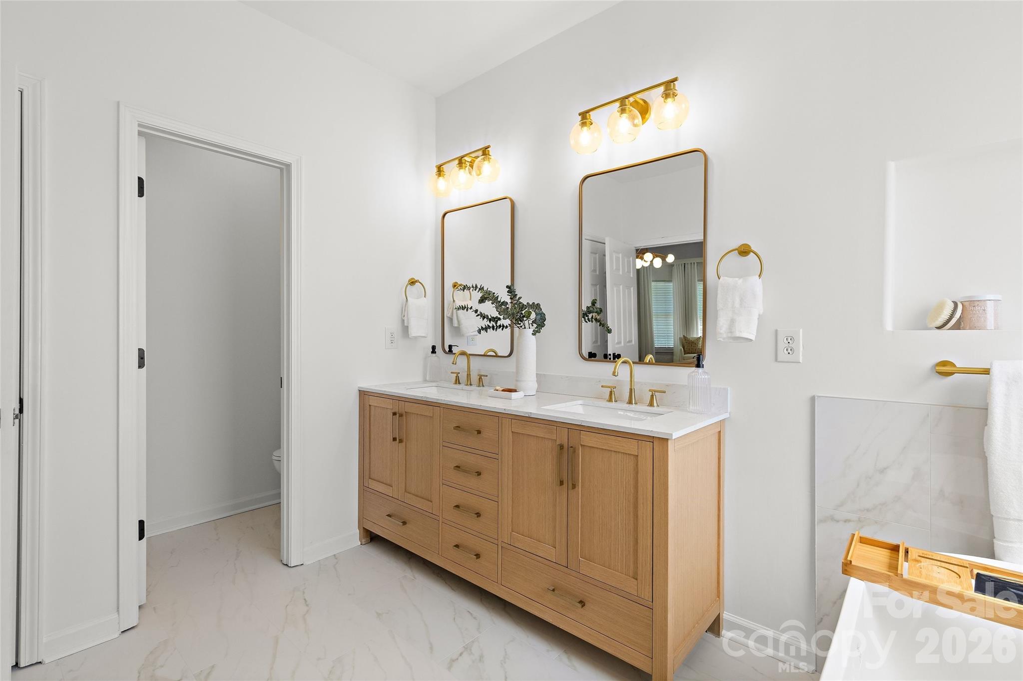 14724 Bridle Trace Lane — Pineville