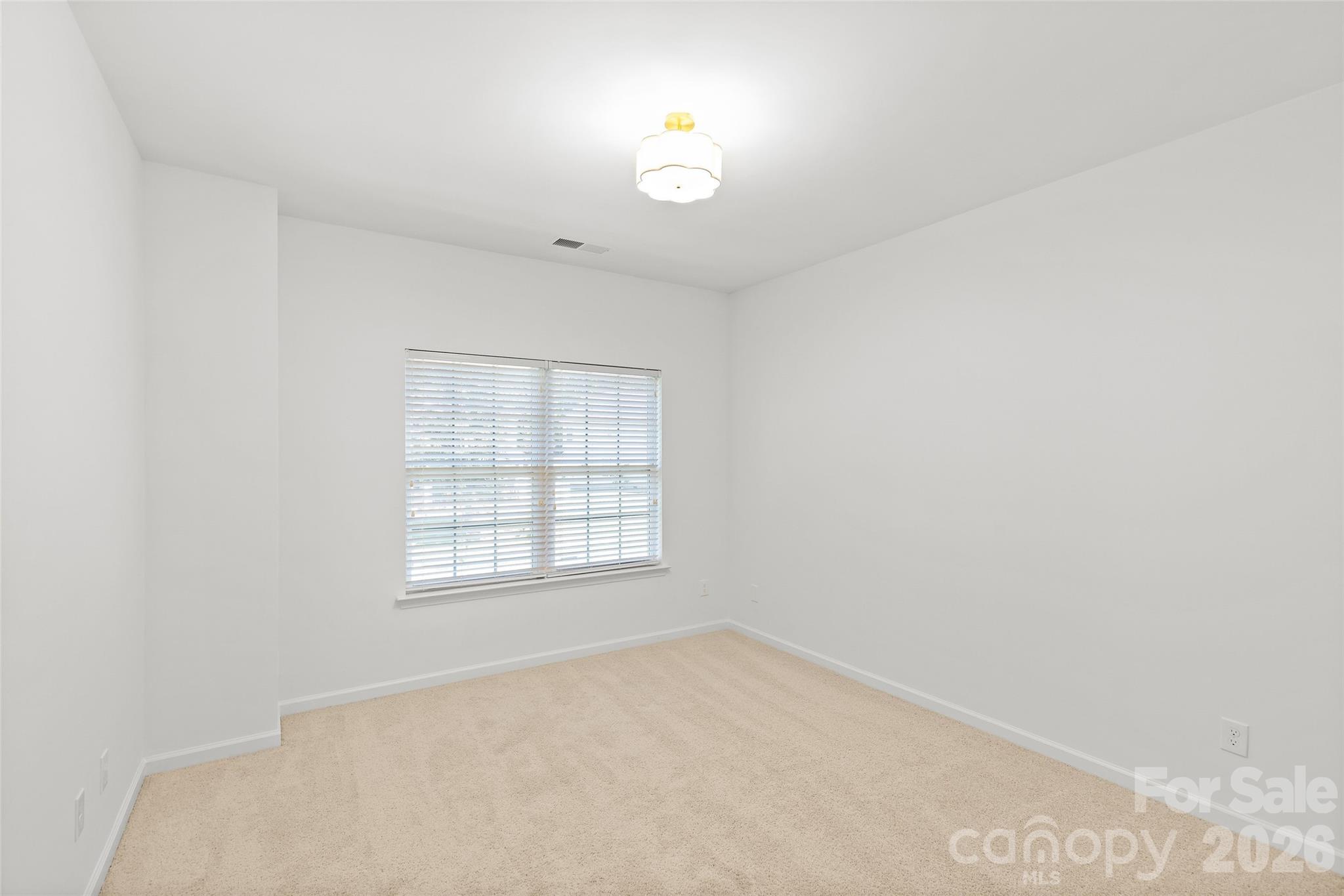 14724 Bridle Trace Lane — Pineville