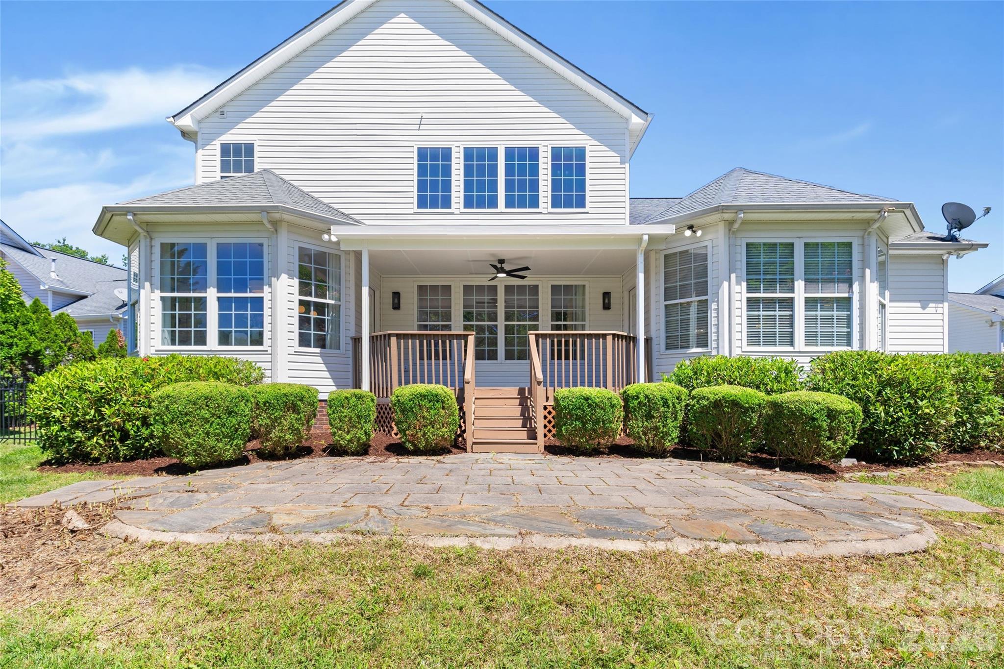 14724 Bridle Trace Lane — Pineville