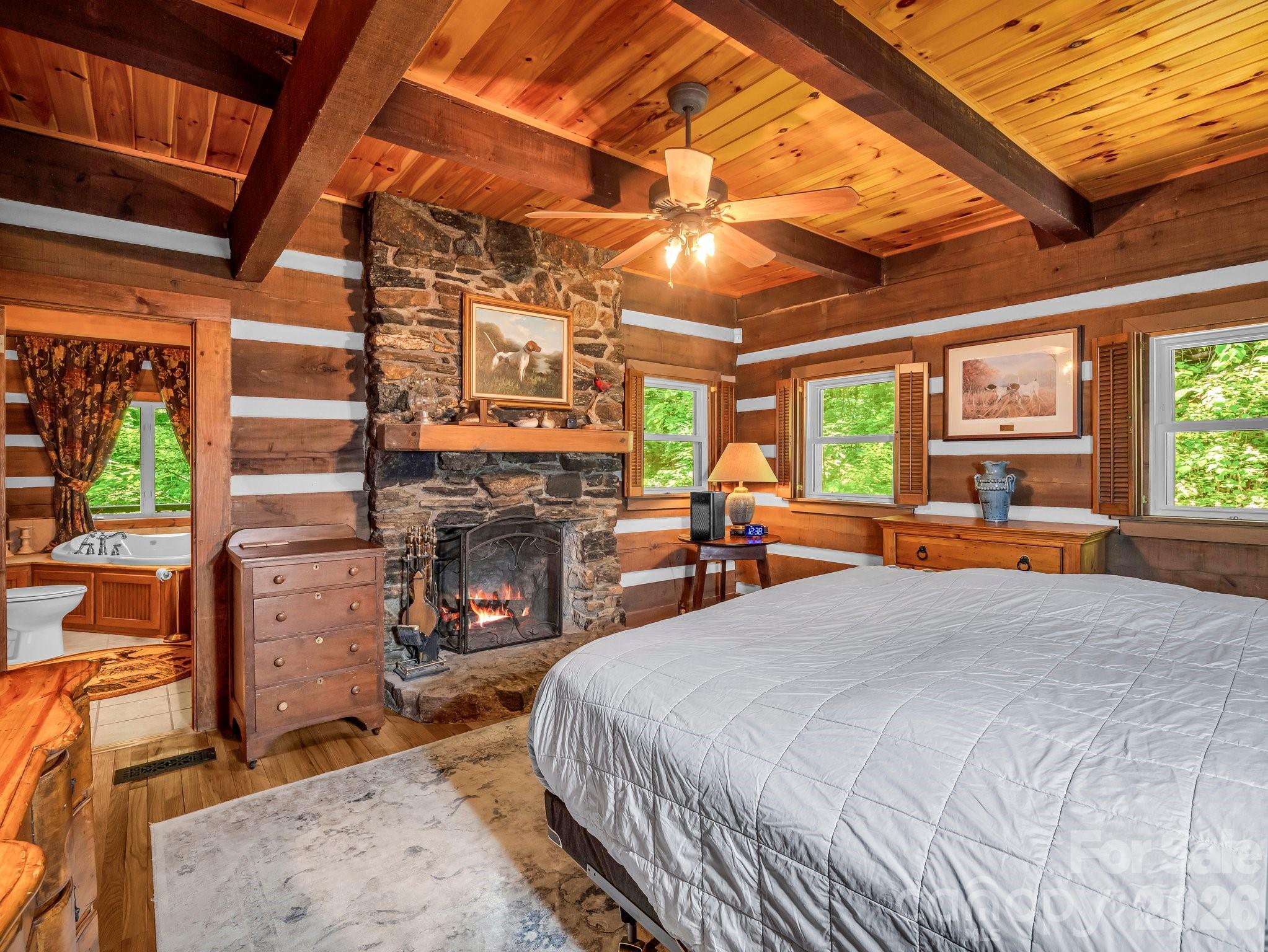 980 Mountain Forest Drive — Union Mills