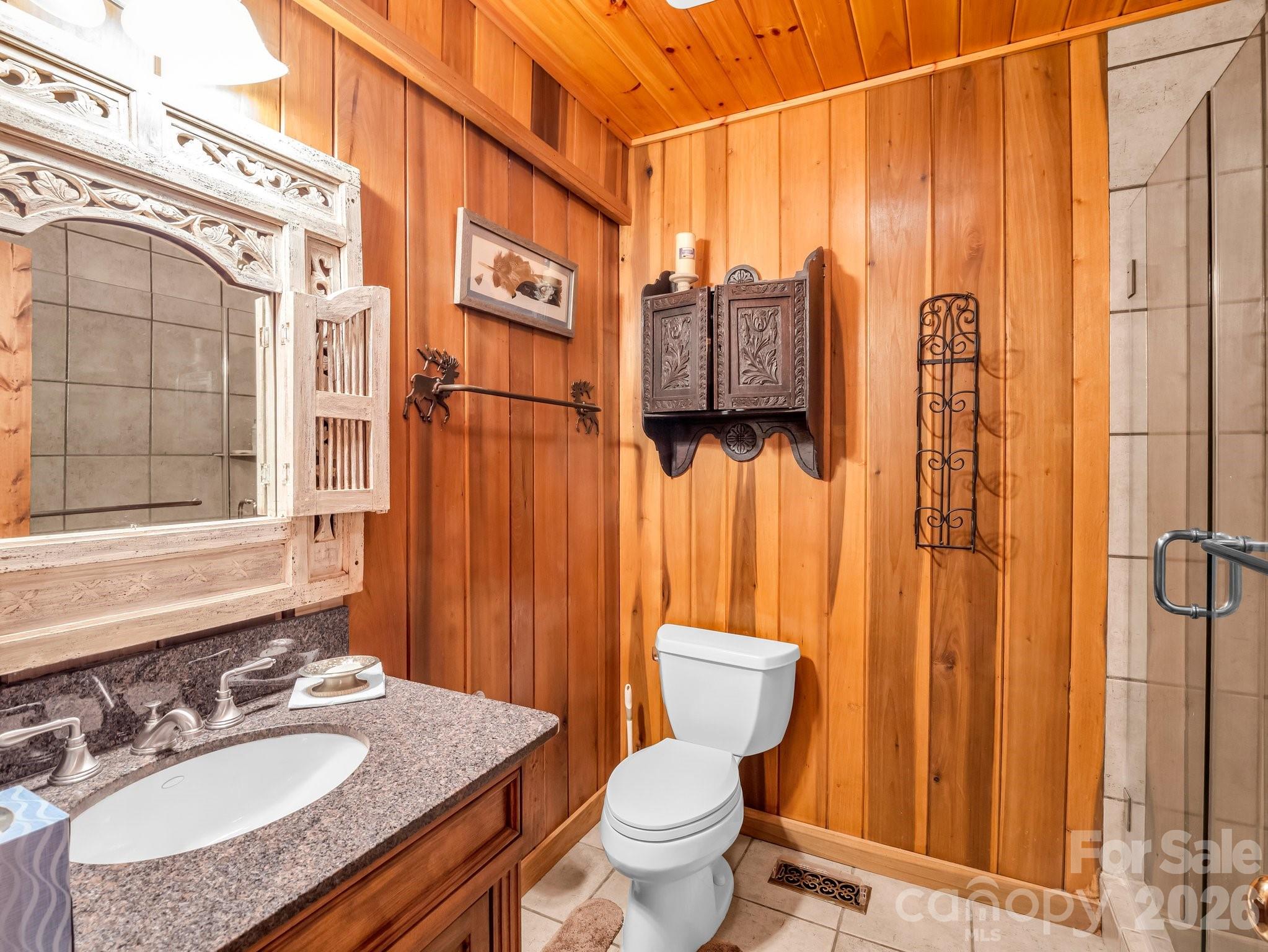 980 Mountain Forest Drive — Union Mills