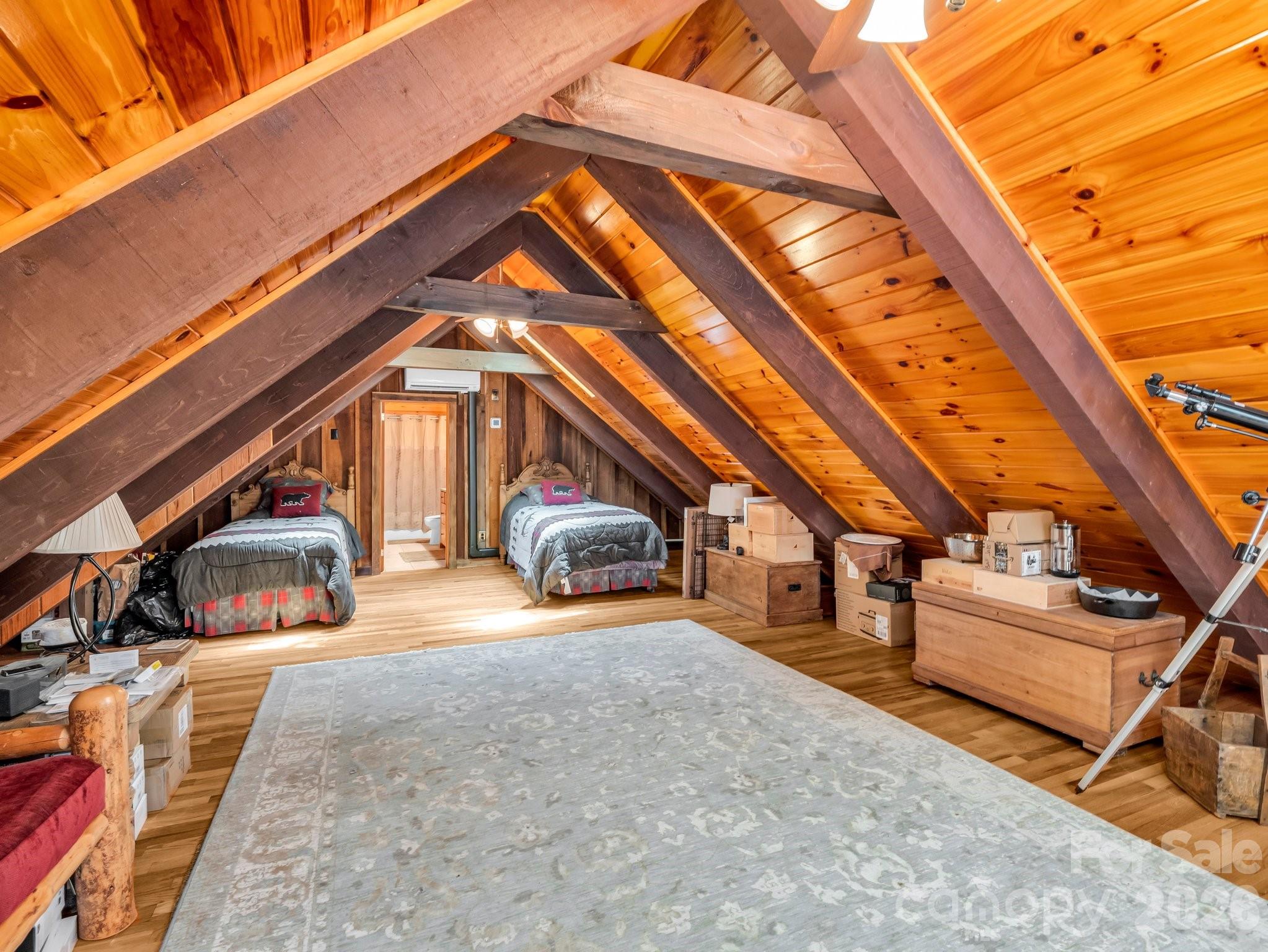 980 Mountain Forest Drive — Union Mills