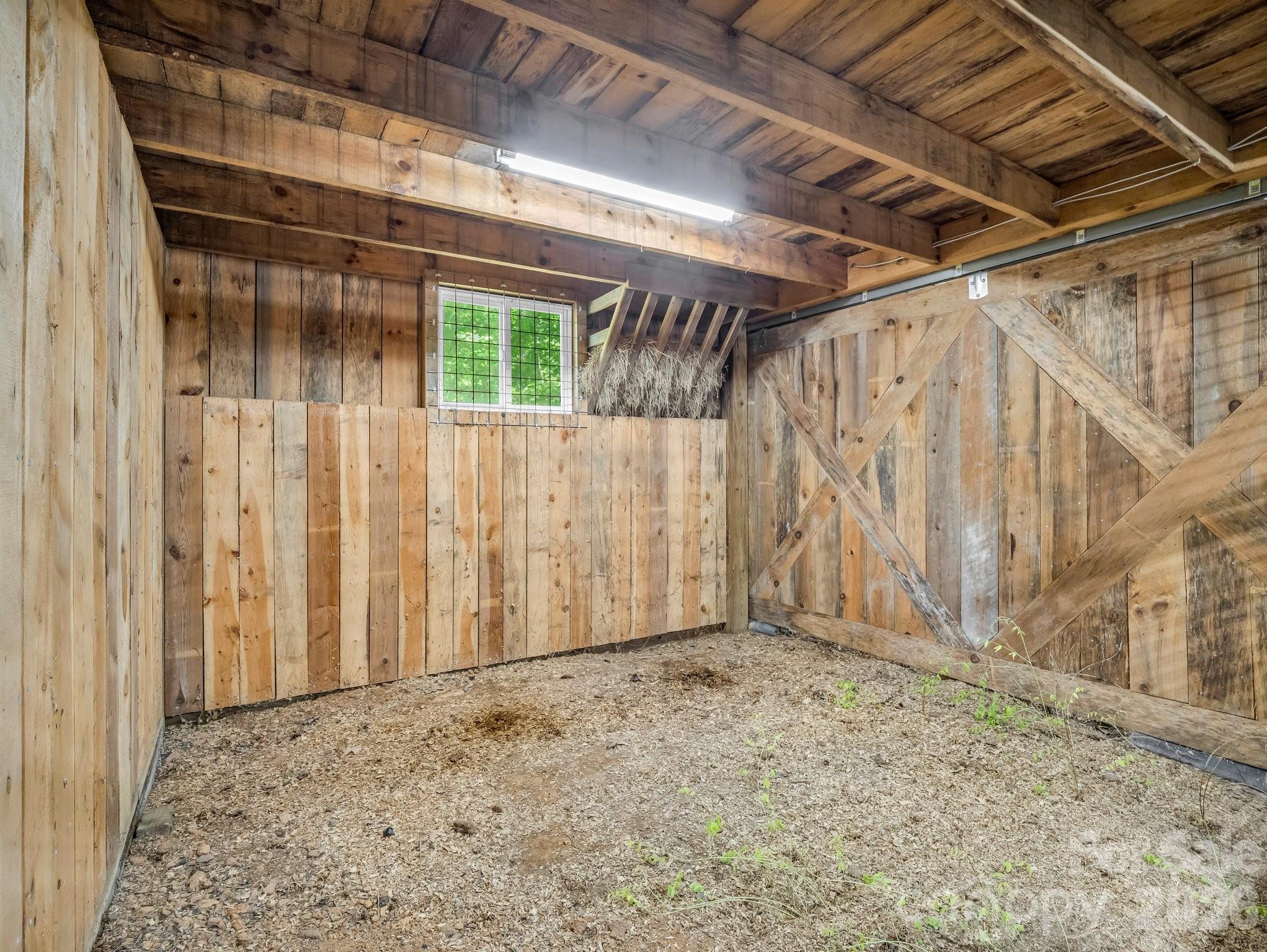 980 Mountain Forest Drive — Union Mills