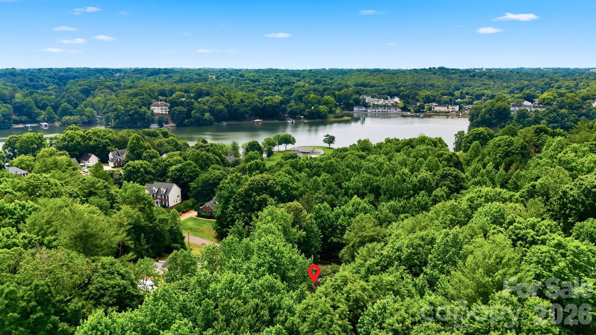5780 Crown Terrace — Hickory