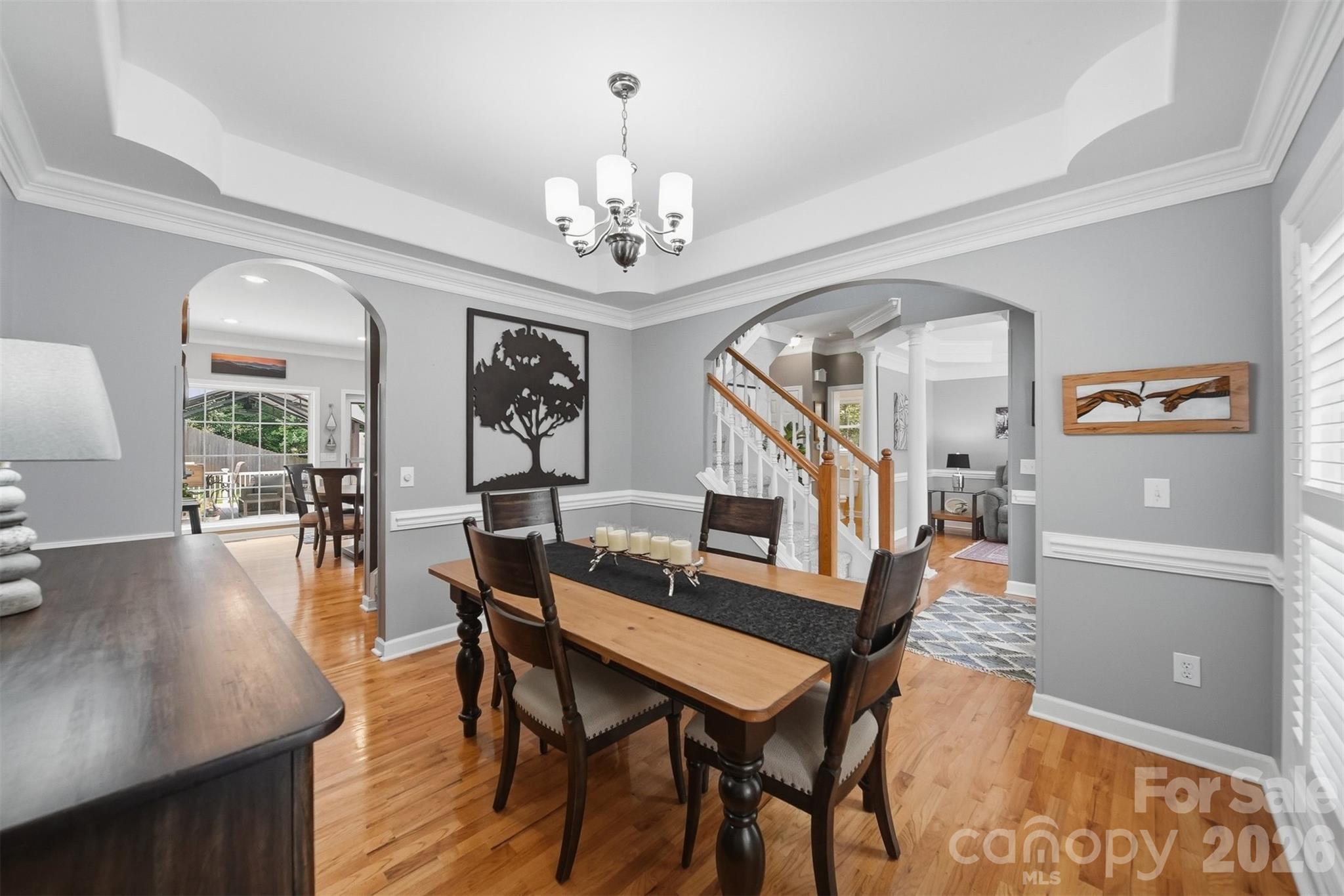 5780 Crown Terrace — Hickory