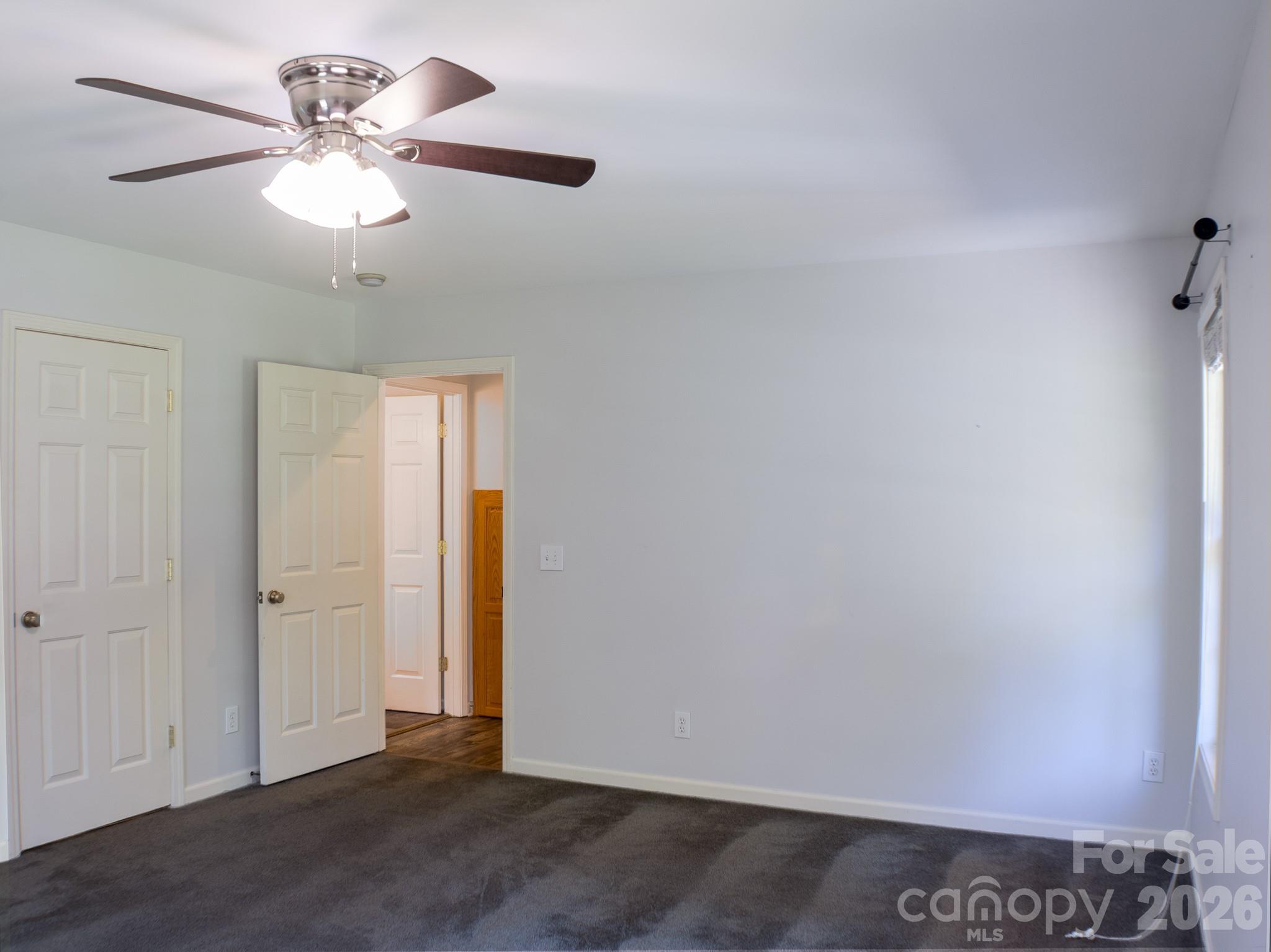 305 Imperial Way — Albemarle