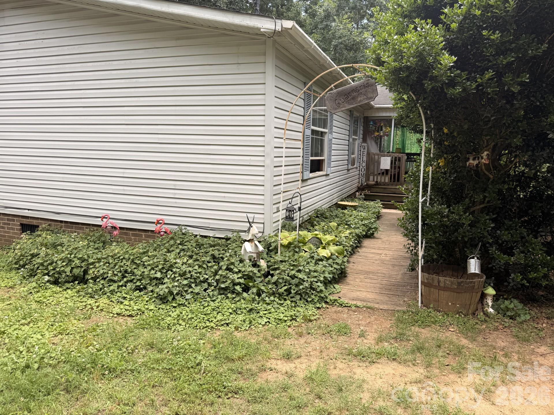 115 Stampede Drive — Statesville