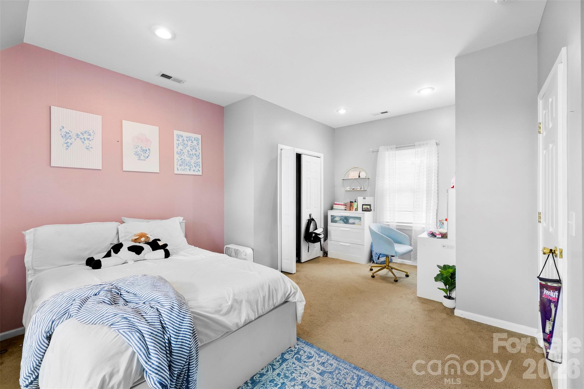 113 Ocean Drive — Shelby
