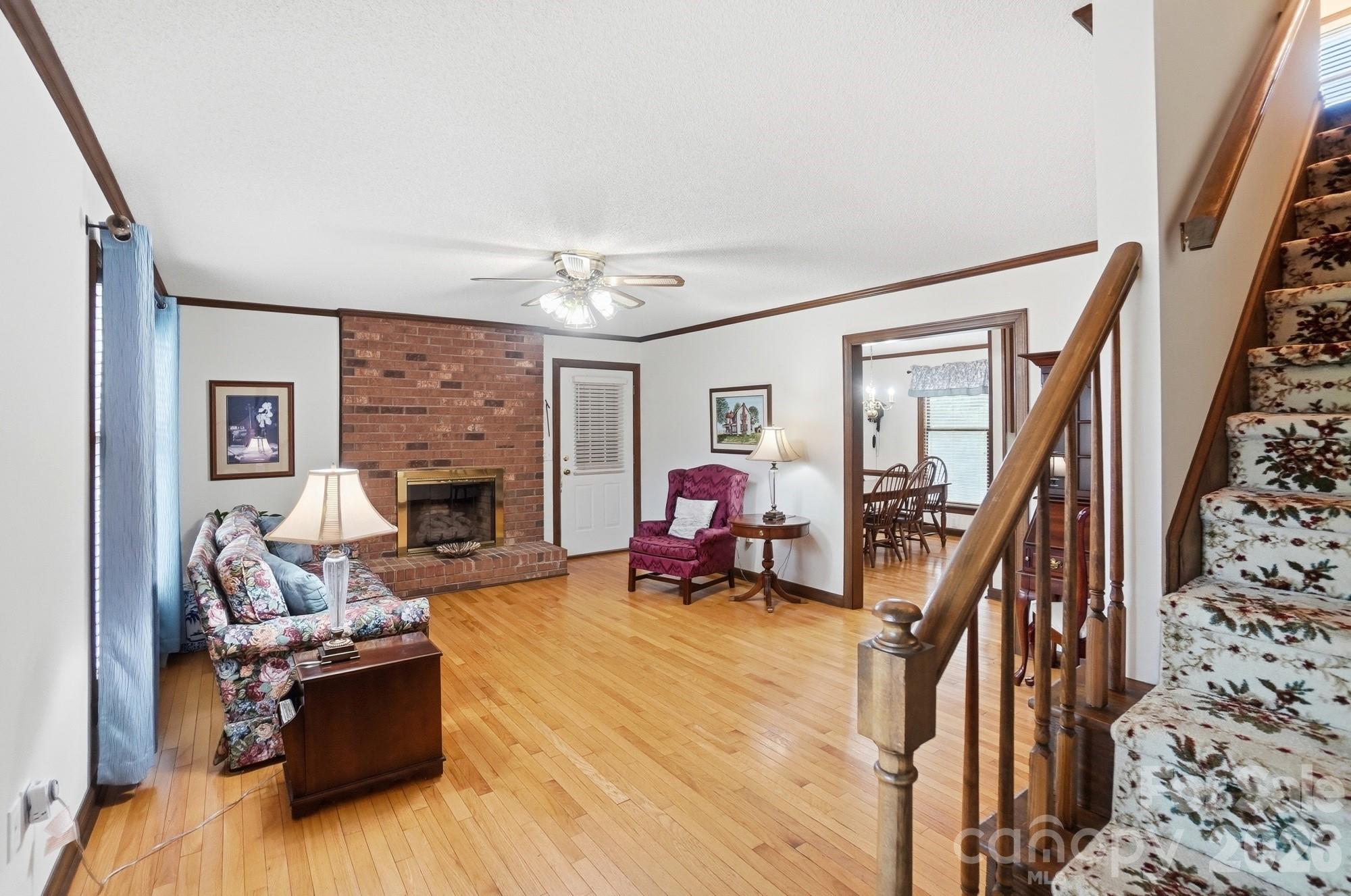 804 Mcgregor Drive NE — Concord