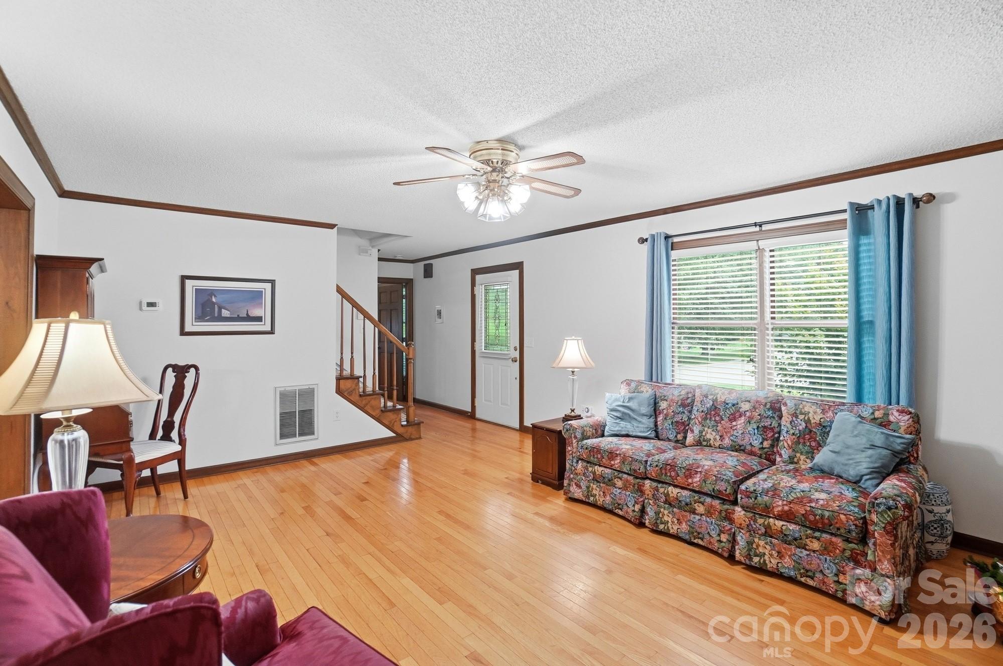 804 Mcgregor Drive NE — Concord