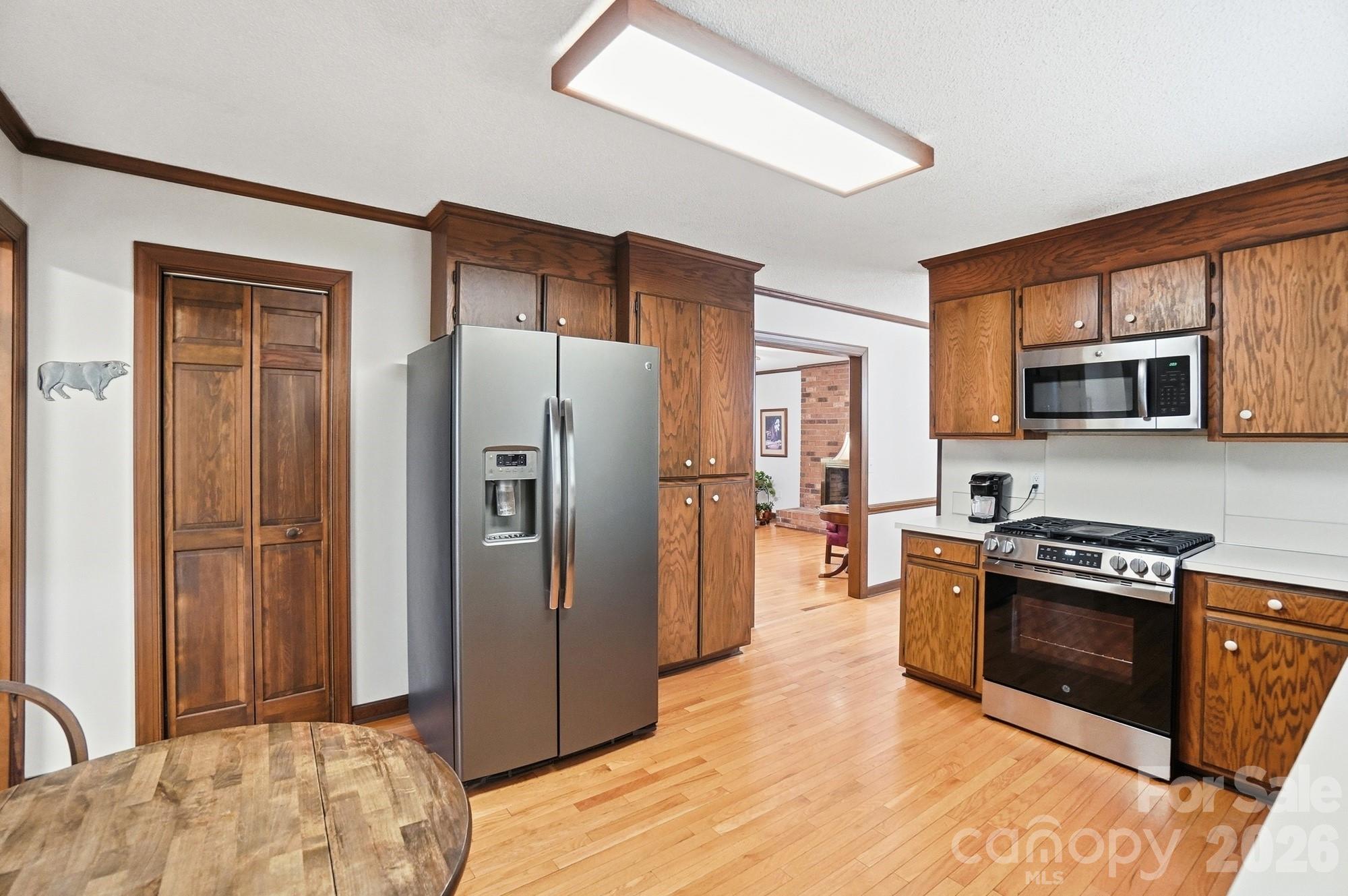 804 Mcgregor Drive NE — Concord