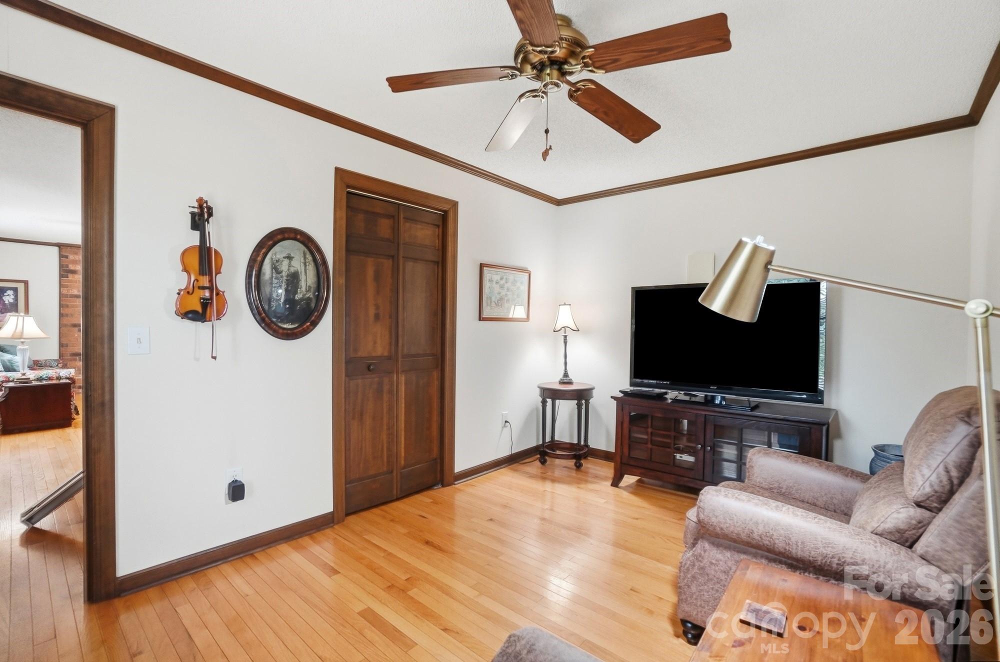 804 Mcgregor Drive NE — Concord