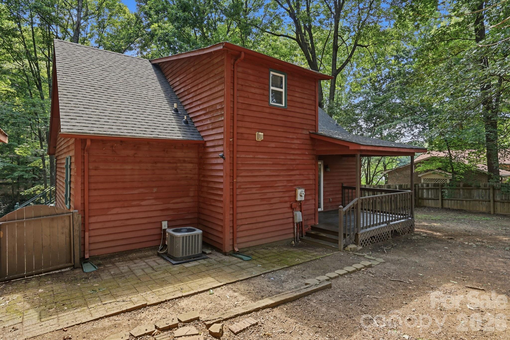 732 Boulder Place — Statesville