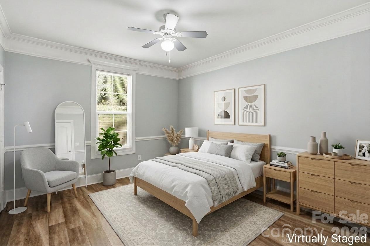 411 W Sullivan Street — Gastonia