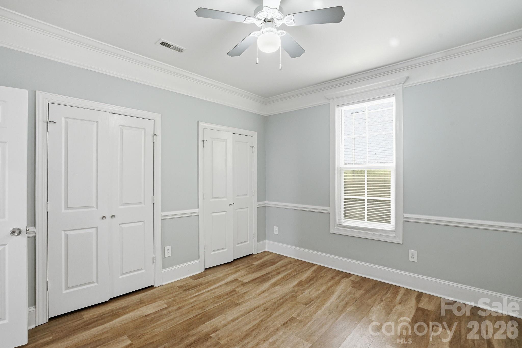 411 W Sullivan Street — Gastonia