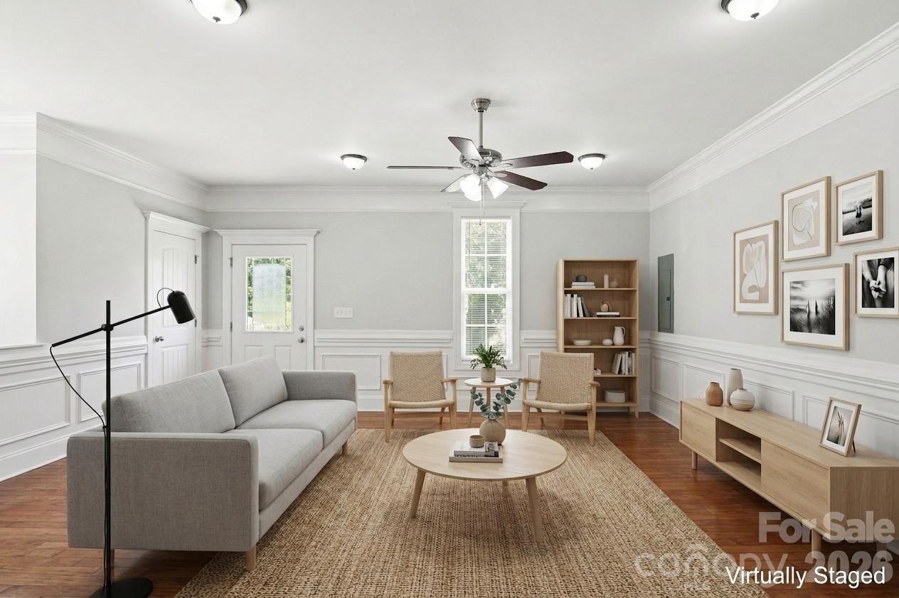 411 W Sullivan Street — Gastonia