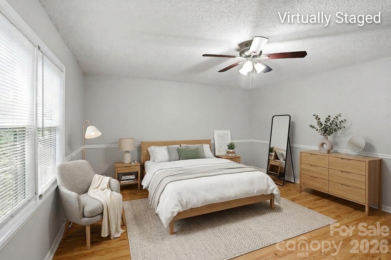 411 W Sullivan Street — Gastonia