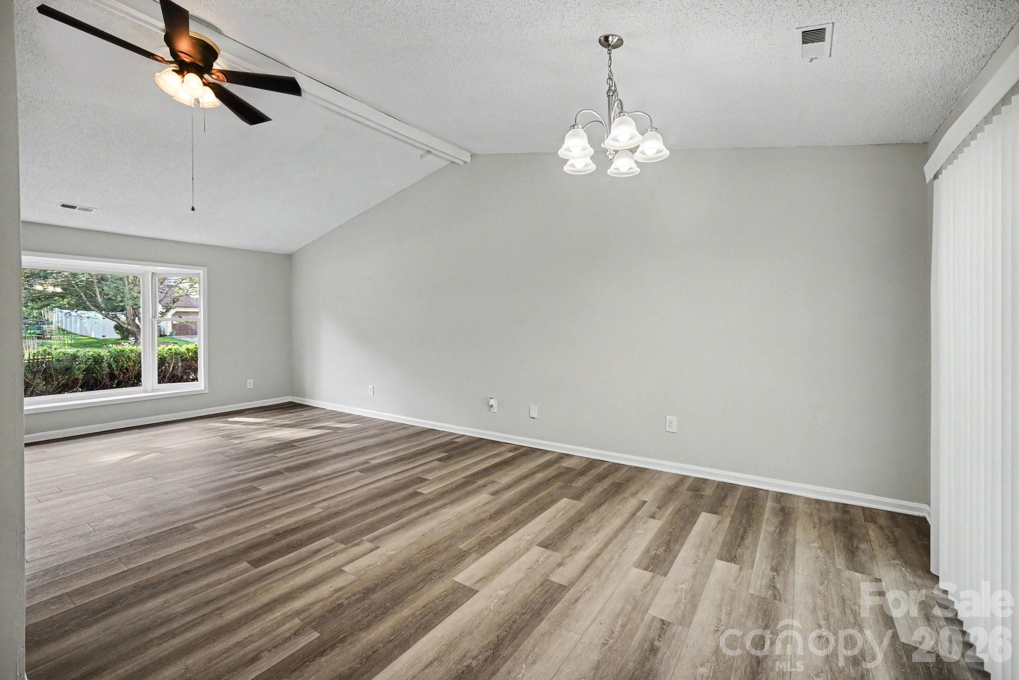 1530 Teddington Drive — Charlotte