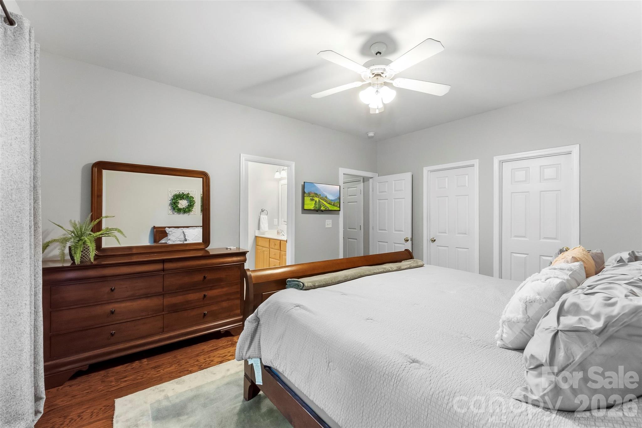 6008 River Garden Court — Lowell