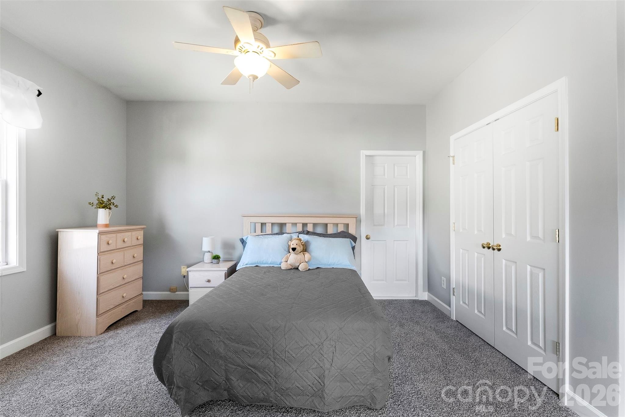 6008 River Garden Court — Lowell