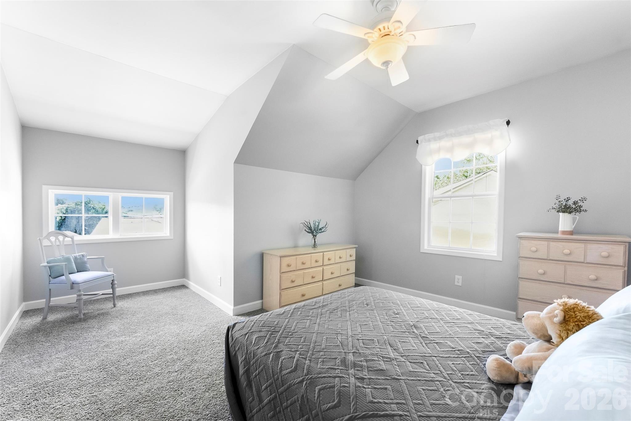 6008 River Garden Court — Lowell