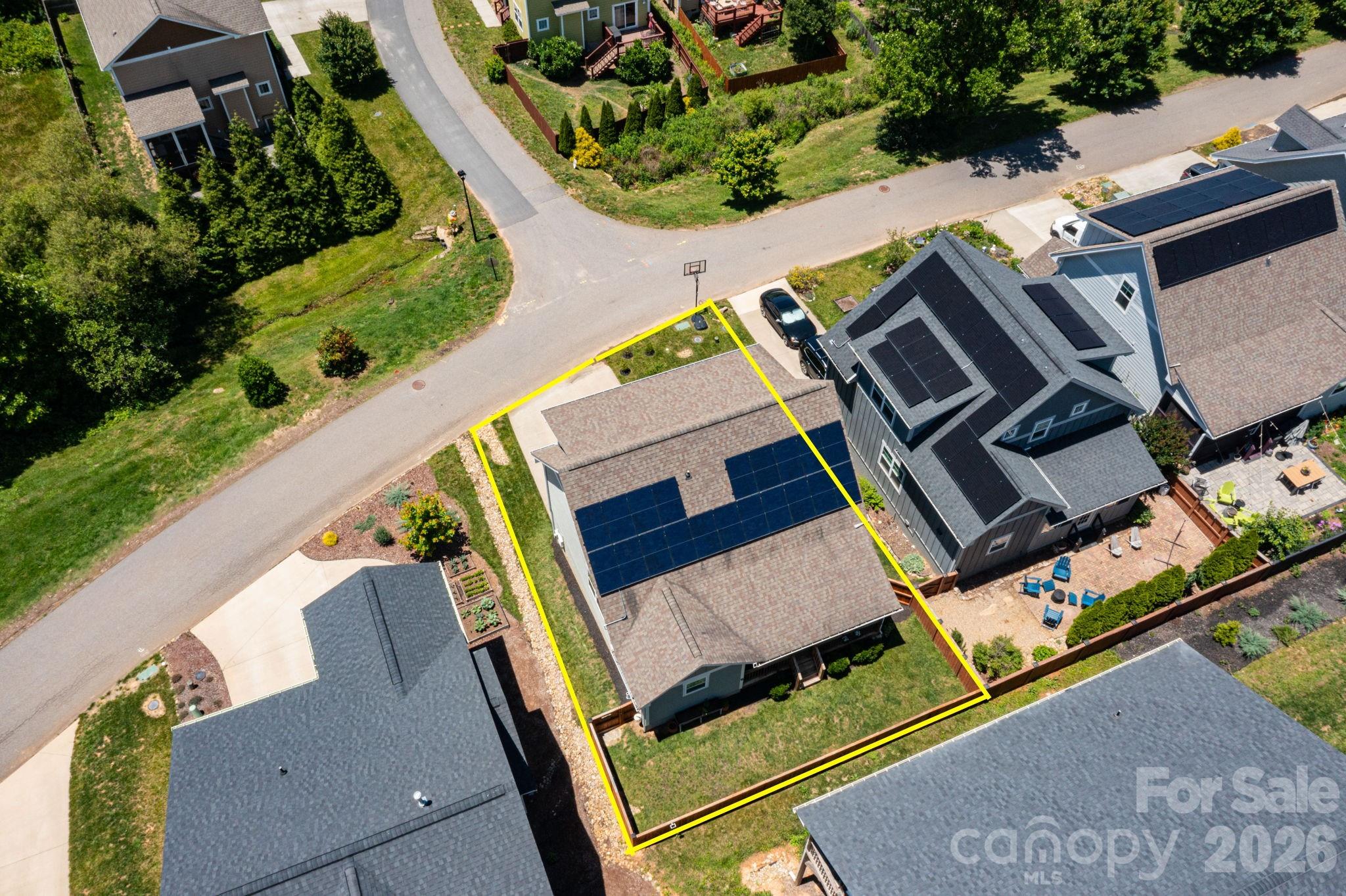 32 Greenwood Fields Drive — Asheville