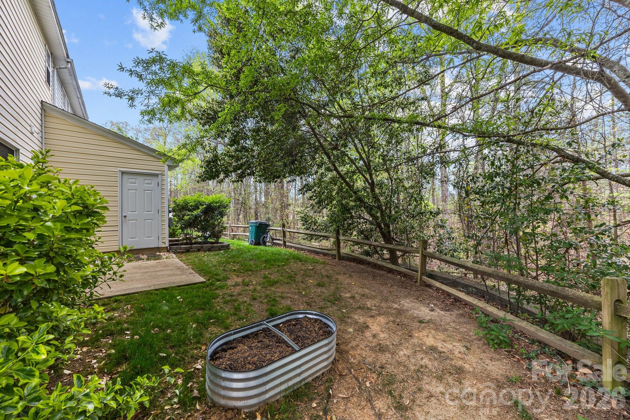 8230 Rudolph Road — Charlotte