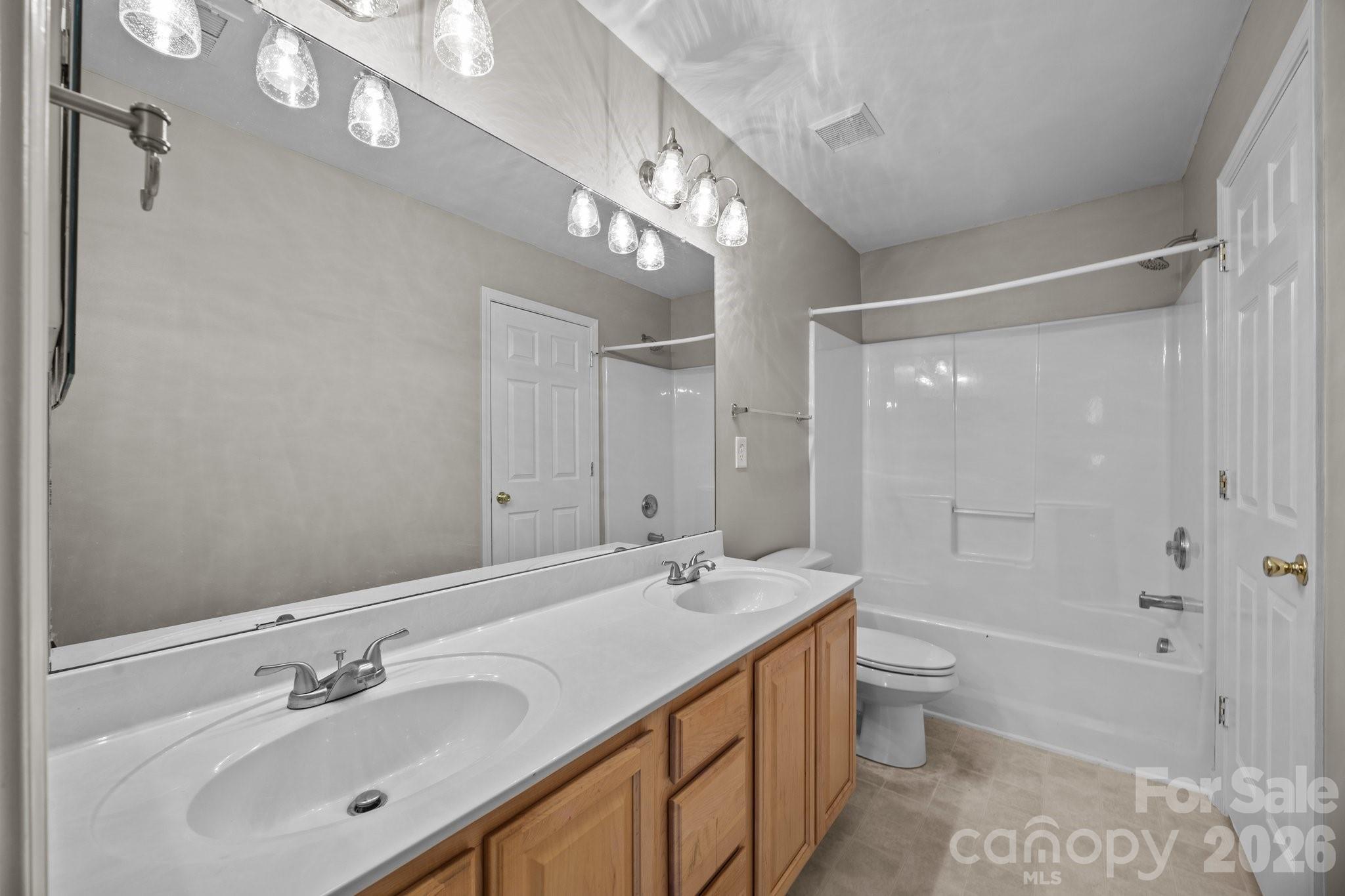 8230 Rudolph Road — Charlotte