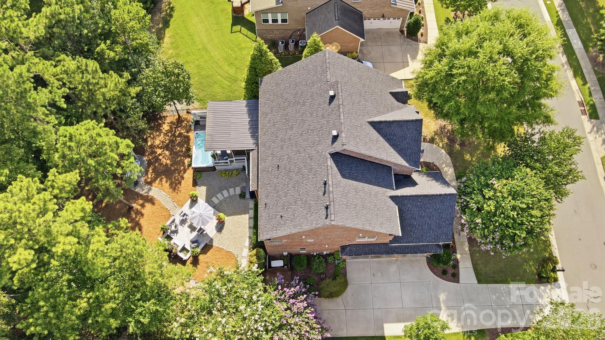 16601 Doves Canyon Lane — Charlotte