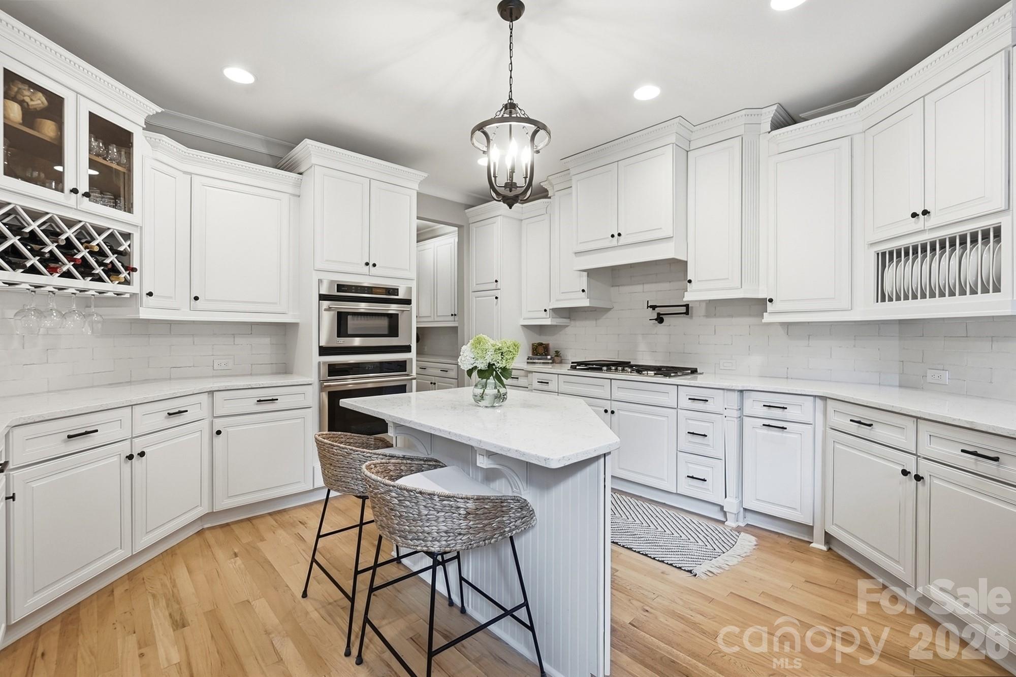 16601 Doves Canyon Lane — Charlotte
