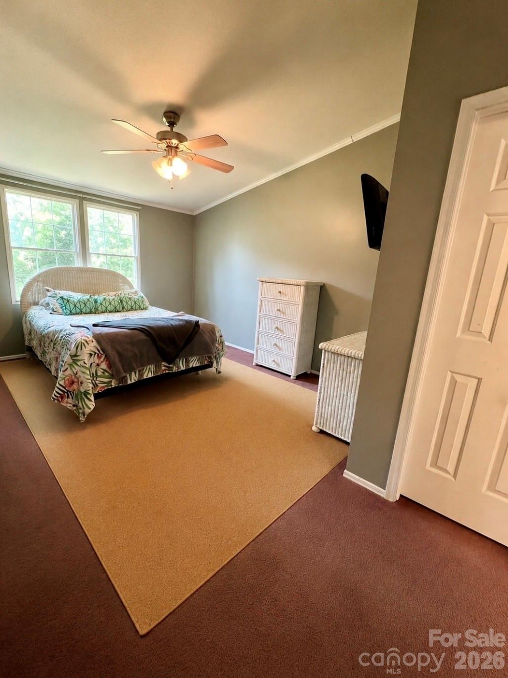 428 E Club Drive — Gastonia
