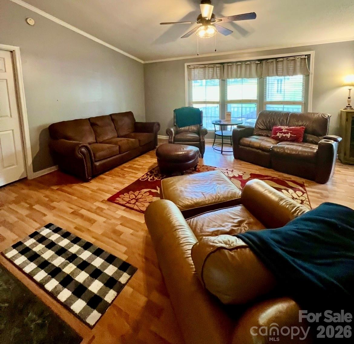 428 E Club Drive — Gastonia
