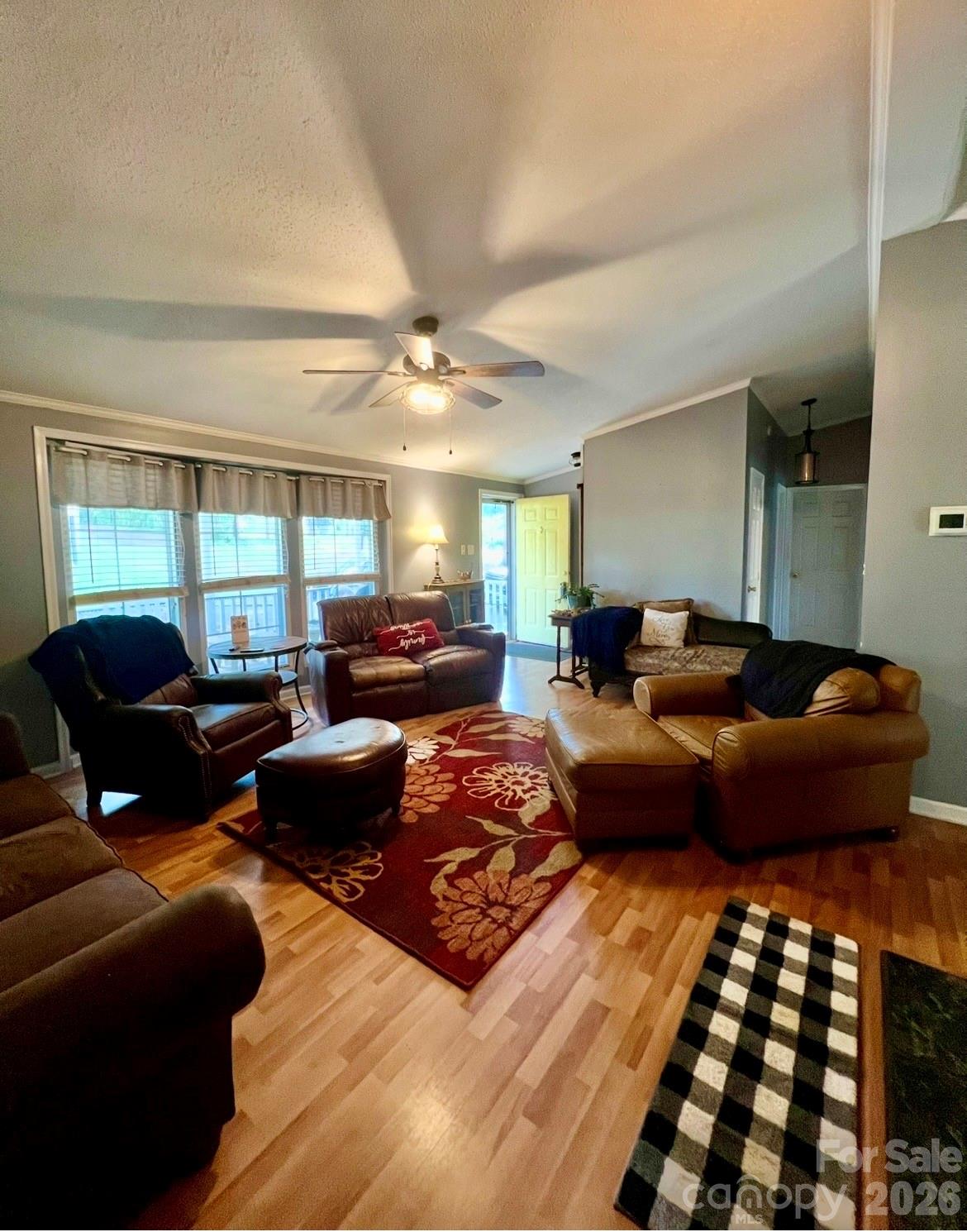428 E Club Drive — Gastonia