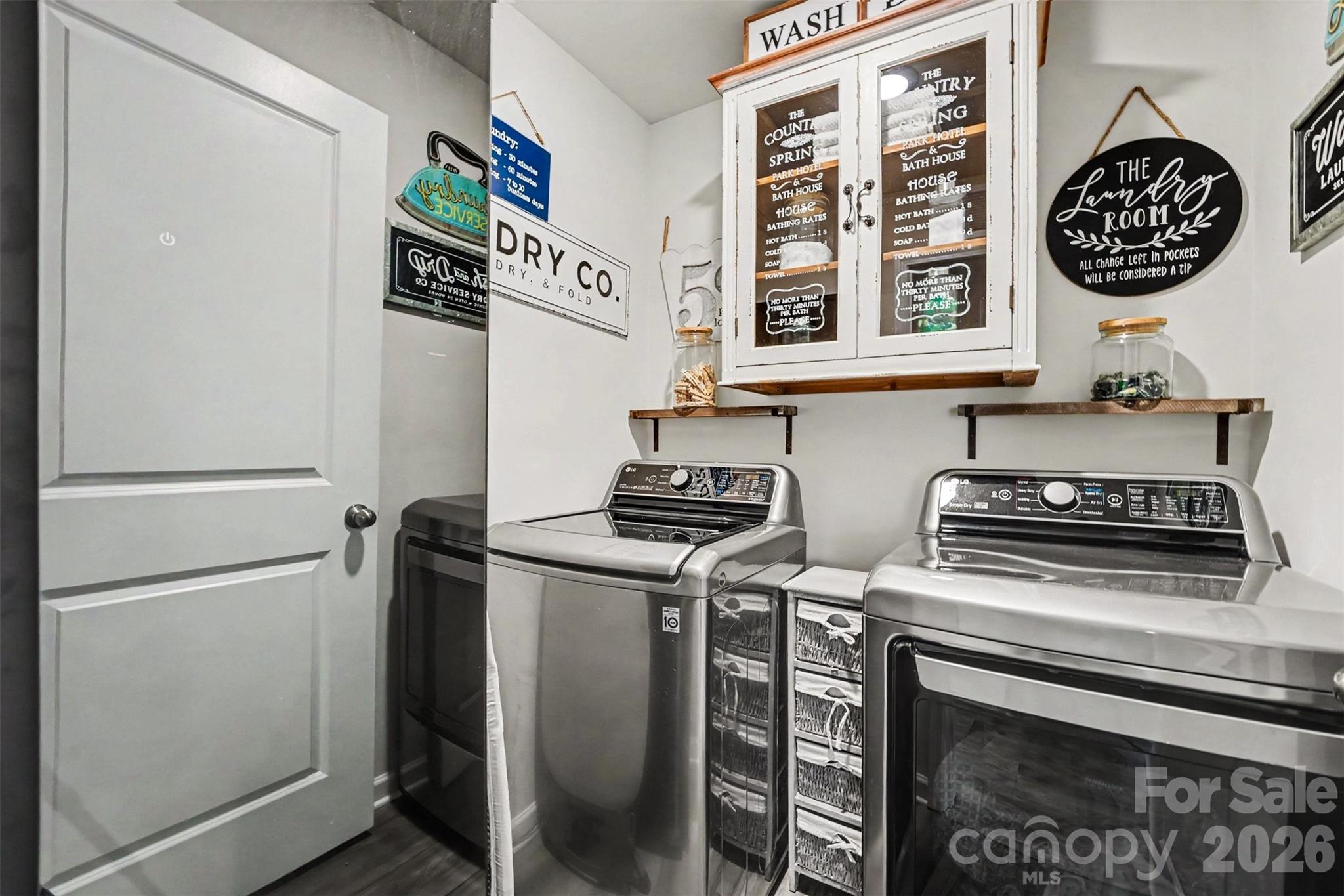 2509 Trollinger Drive — Catawba