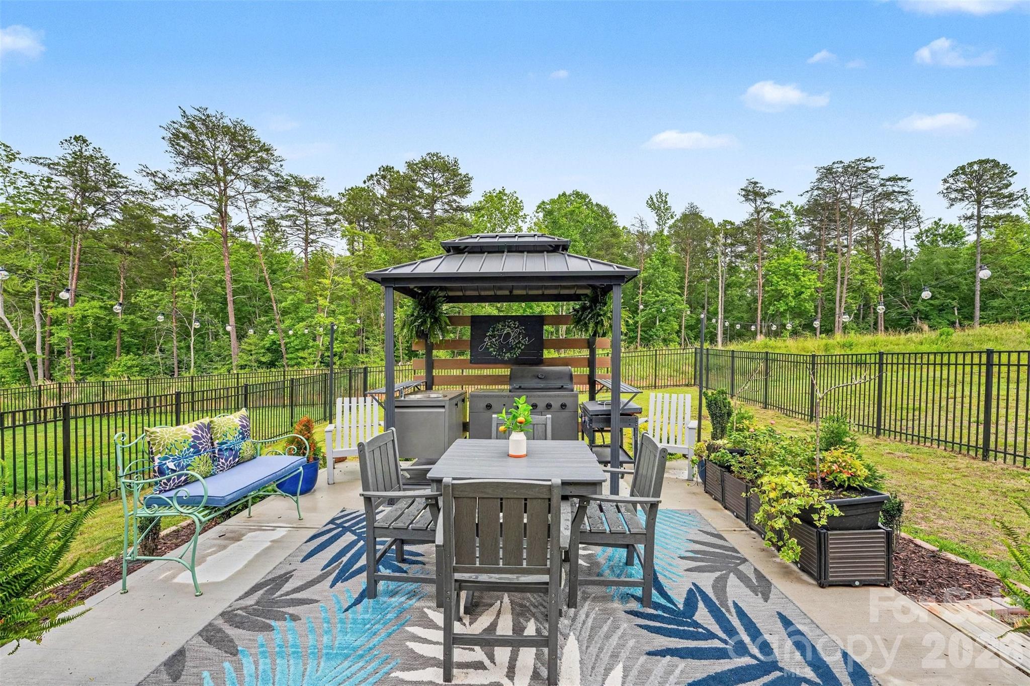 2509 Trollinger Drive — Catawba